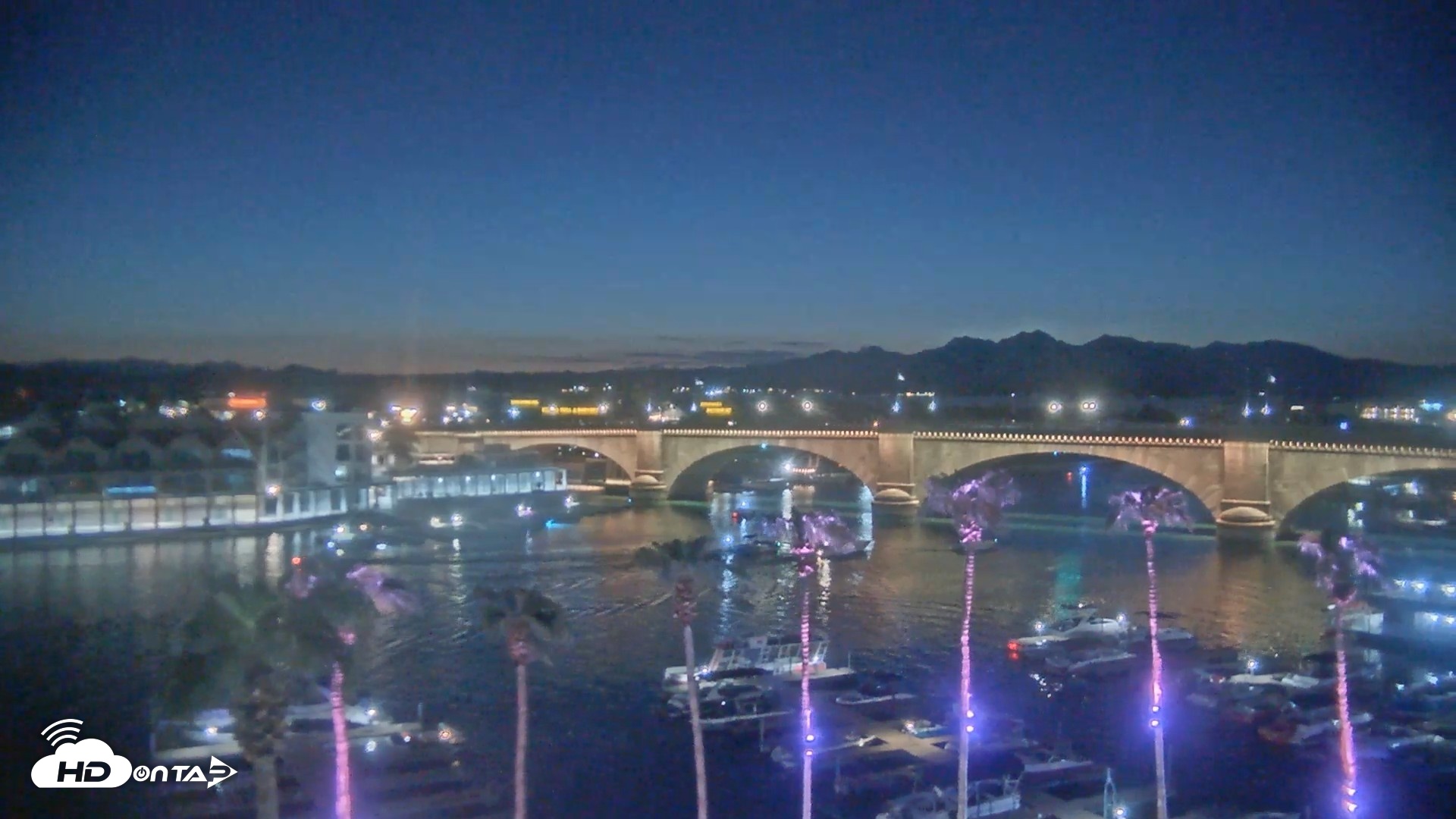 Snapshot of Lake Havasu London Bridge Live Webcam taken Sep 12, 2026, 7:35pm MST