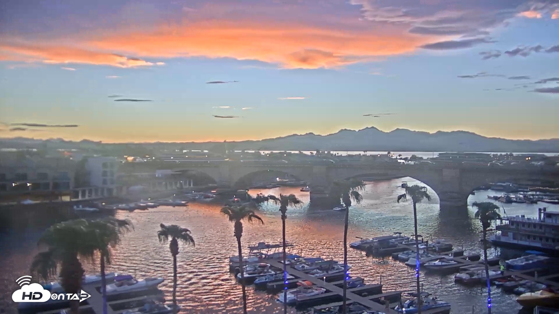 Snapshot of Lake Havasu London Bridge Live Webcam taken Sep 5, 2026, 7:07pm MST