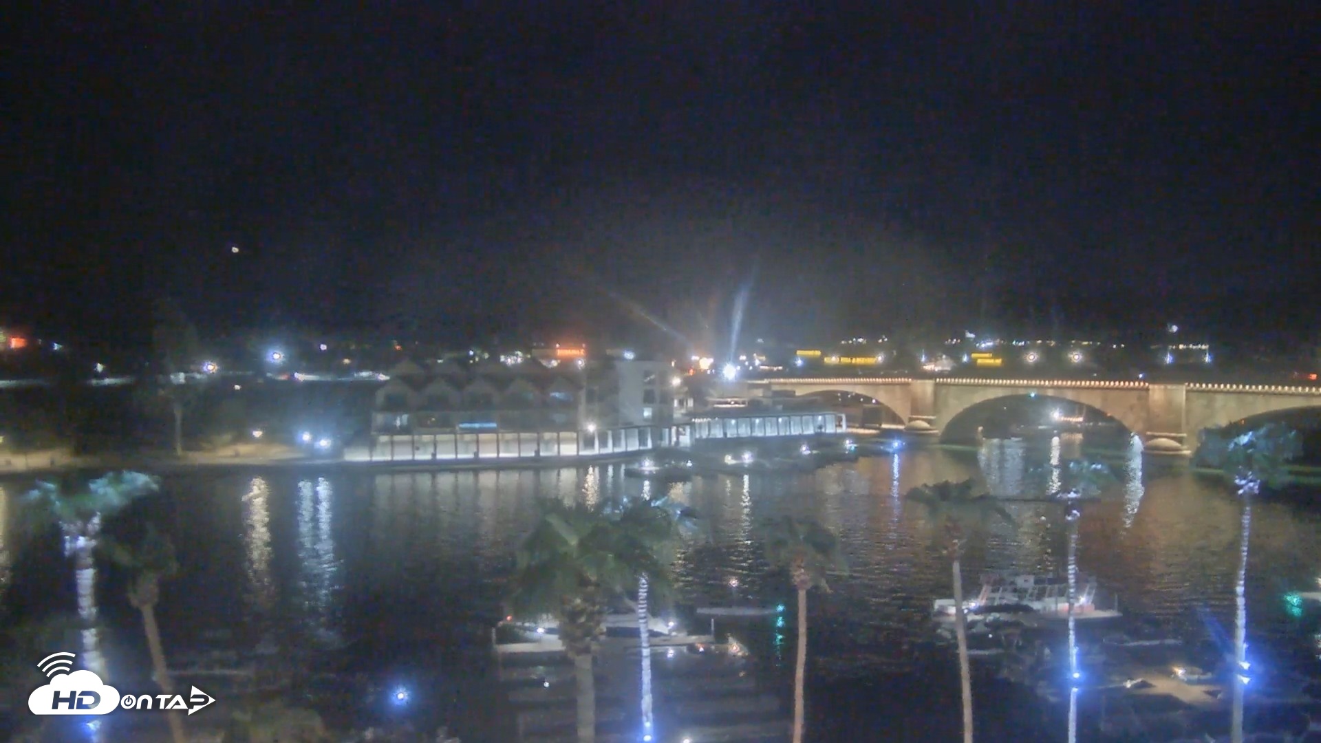Snapshot of Lake Havasu London Bridge Live Webcam taken Sep 12, 2026, 7:52pm MST