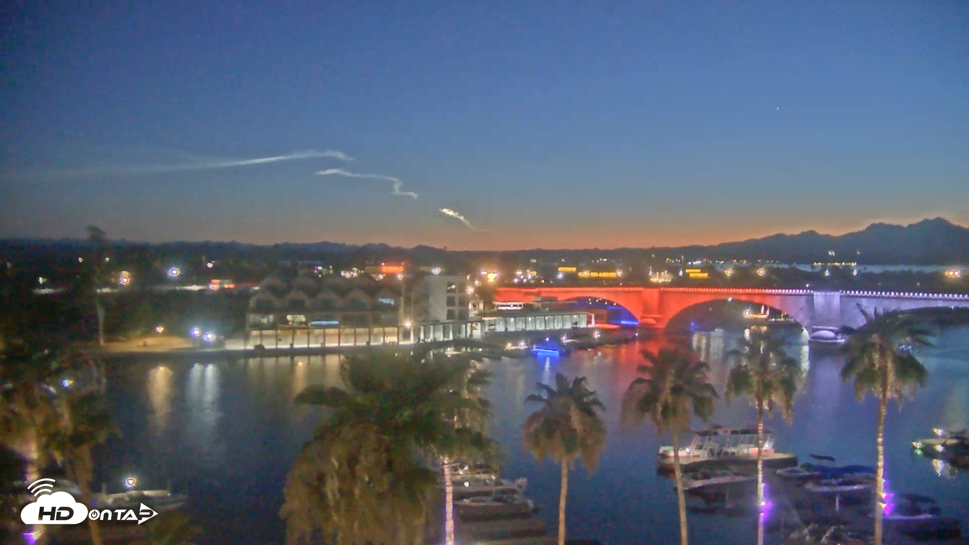 Snapshot of Lake Havasu London Bridge Live Webcam taken Jun 24, 2026, 8:38pm MST