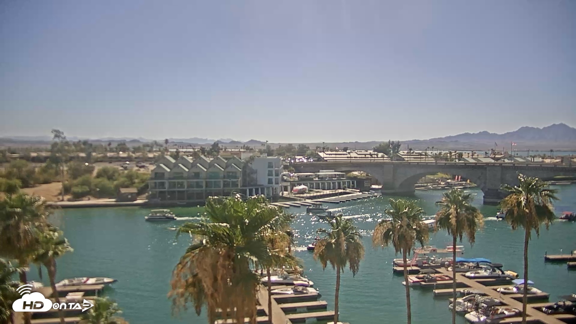 Snapshot of Lake Havasu London Bridge Live Webcam taken Jun 19, 2026, 4:16pm MST