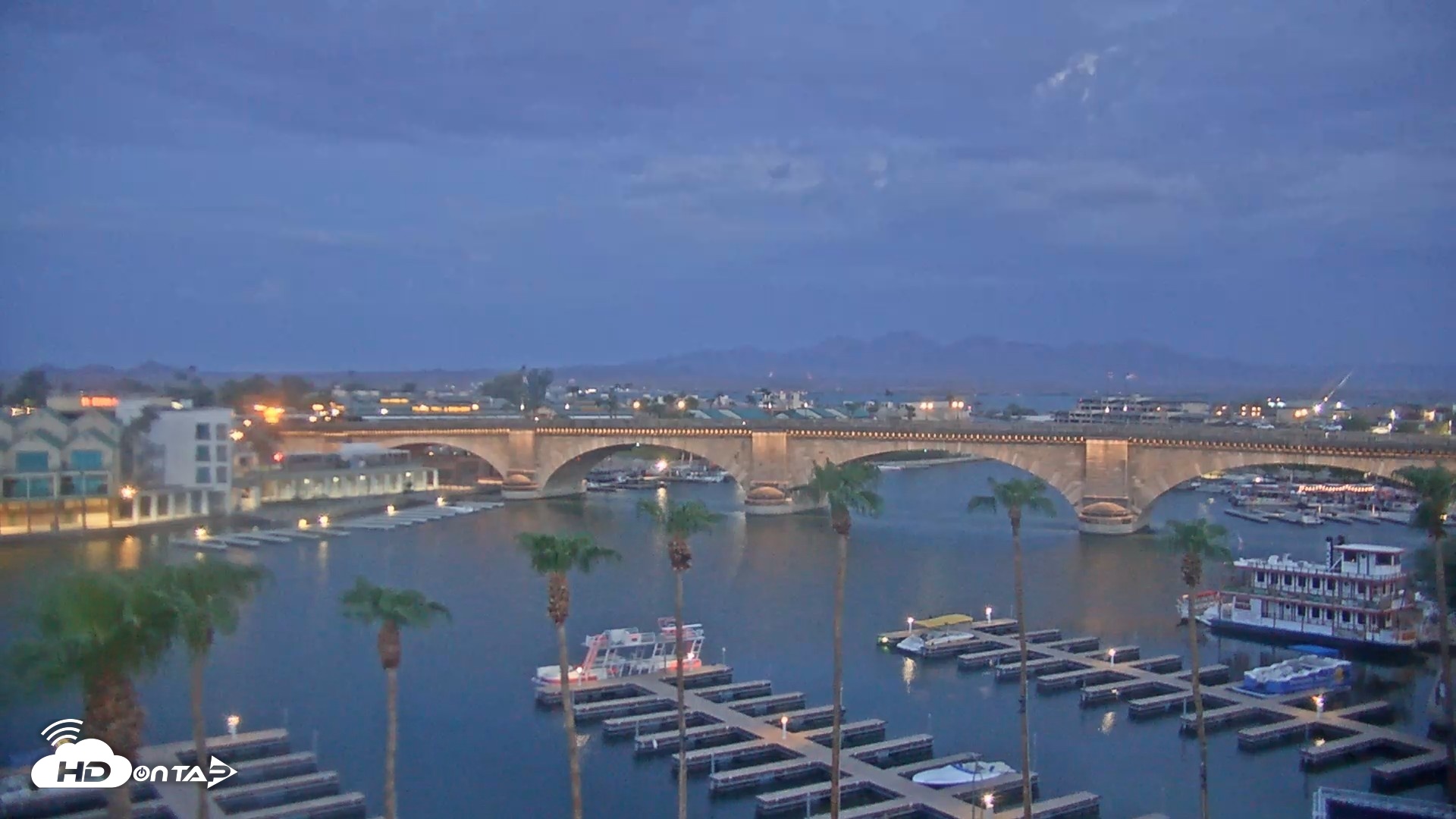 Snapshot of Lake Havasu London Bridge Live Webcam taken Aug 12, 2026, 5:41am MST
