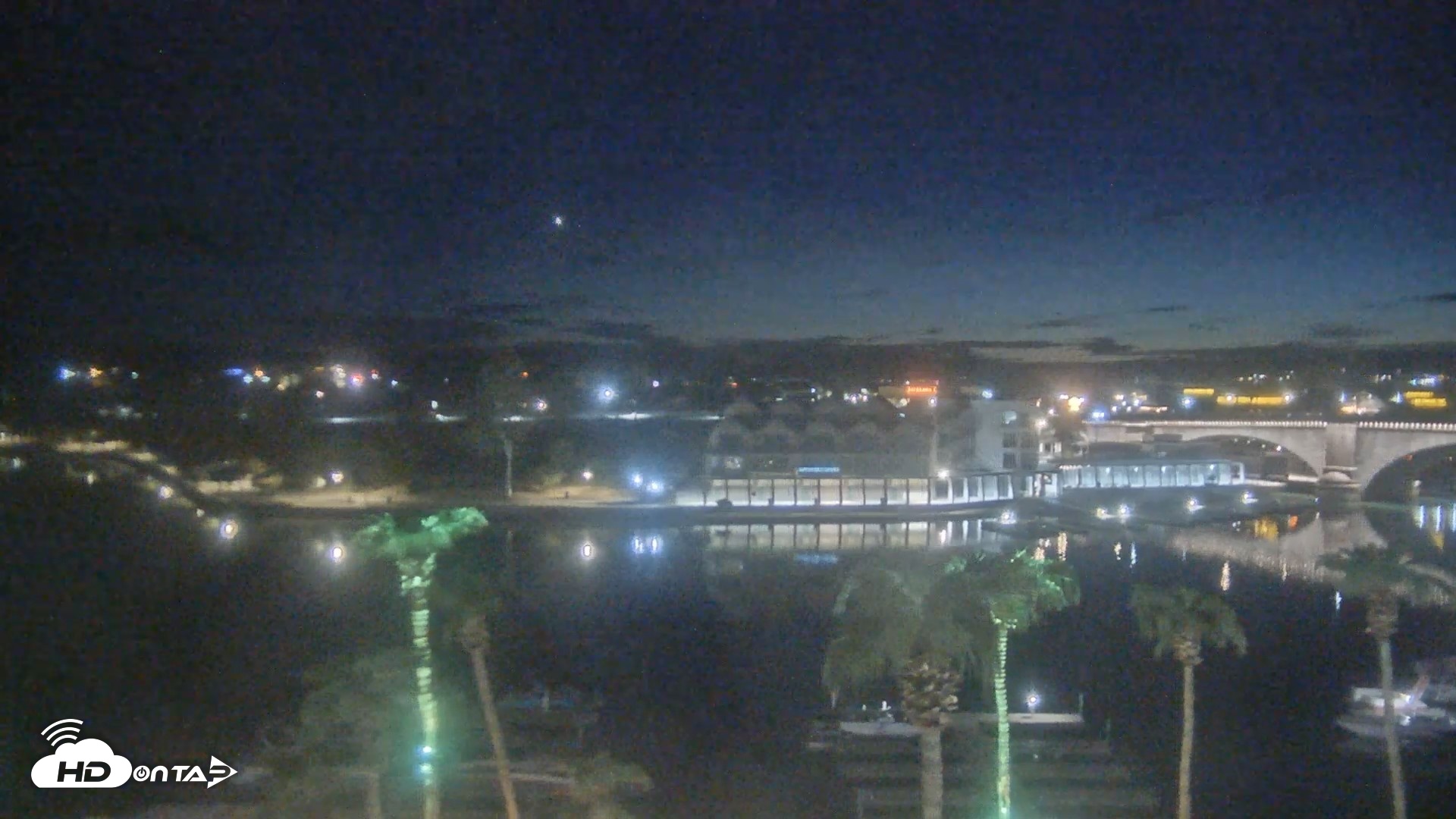 Snapshot of Lake Havasu London Bridge Live Webcam taken Sep 8, 2026, 7:49pm MST