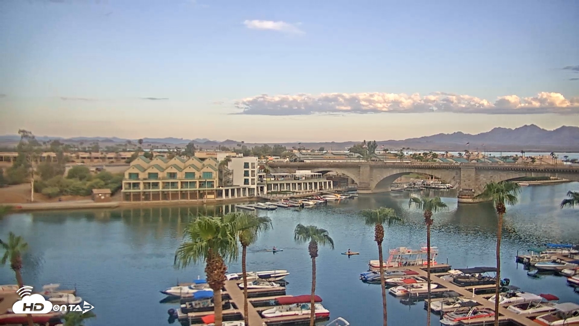 Snapshot of Lake Havasu London Bridge Live Webcam taken Aug 23, 2026, 6:42am MST