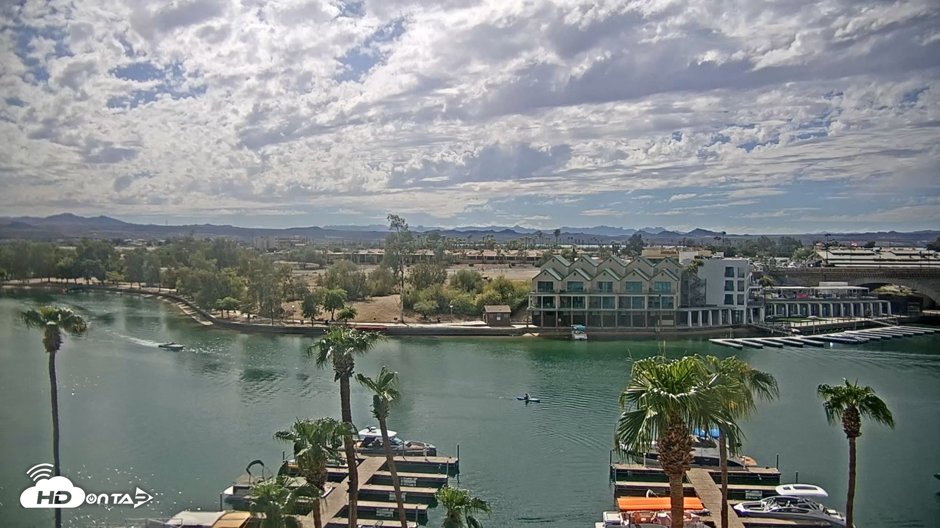 Snapshot of Lake Havasu London Bridge Live Webcam taken Sep 21, 2026, 2:52pm MST
