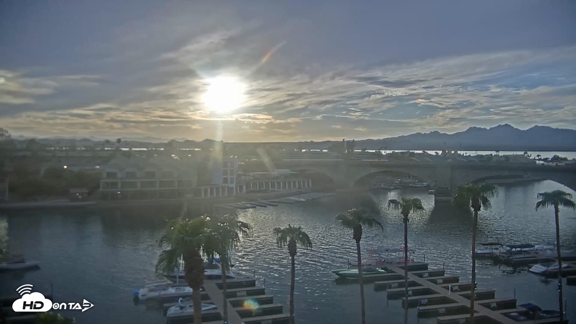 Snapshot of Lake Havasu London Bridge Live Webcam taken Sep 20, 2026, 6:04pm MST
