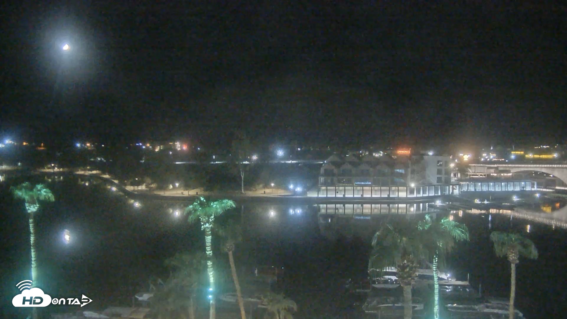 Snapshot of Lake Havasu London Bridge Live Webcam taken Sep 18, 2026, 10:10pm MST