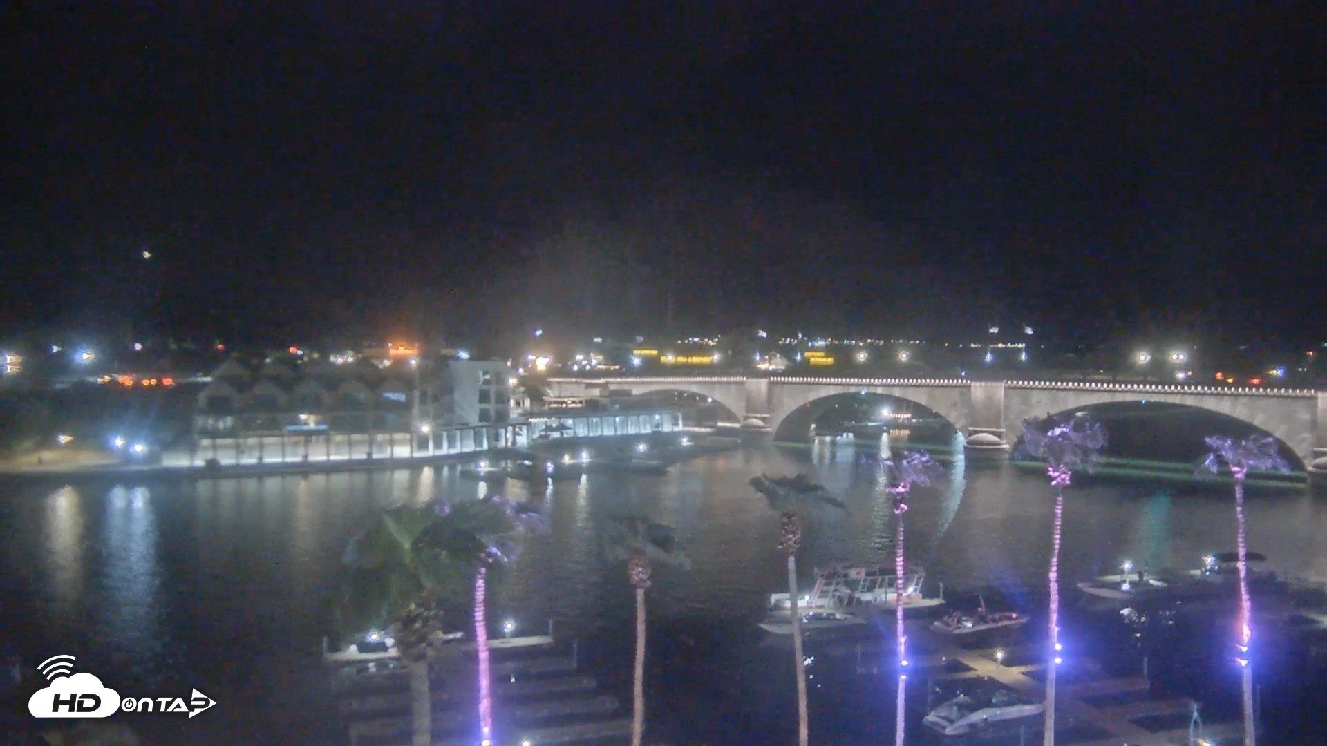 Snapshot of Lake Havasu London Bridge Live Webcam taken Sep 3, 2026, 8:19pm MST