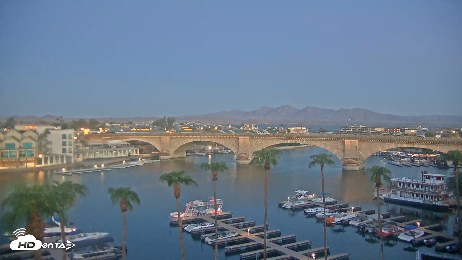 Snapshot of Lake Havasu London Bridge Live Webcam taken Sep 16, 2026, 6:05am MST
