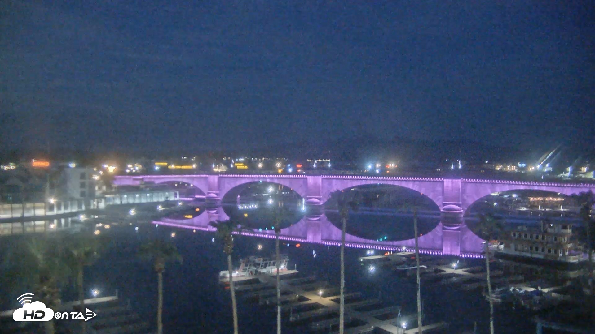 Snapshot of Lake Havasu London Bridge Live Webcam taken Aug 28, 2026, 5:29am MST