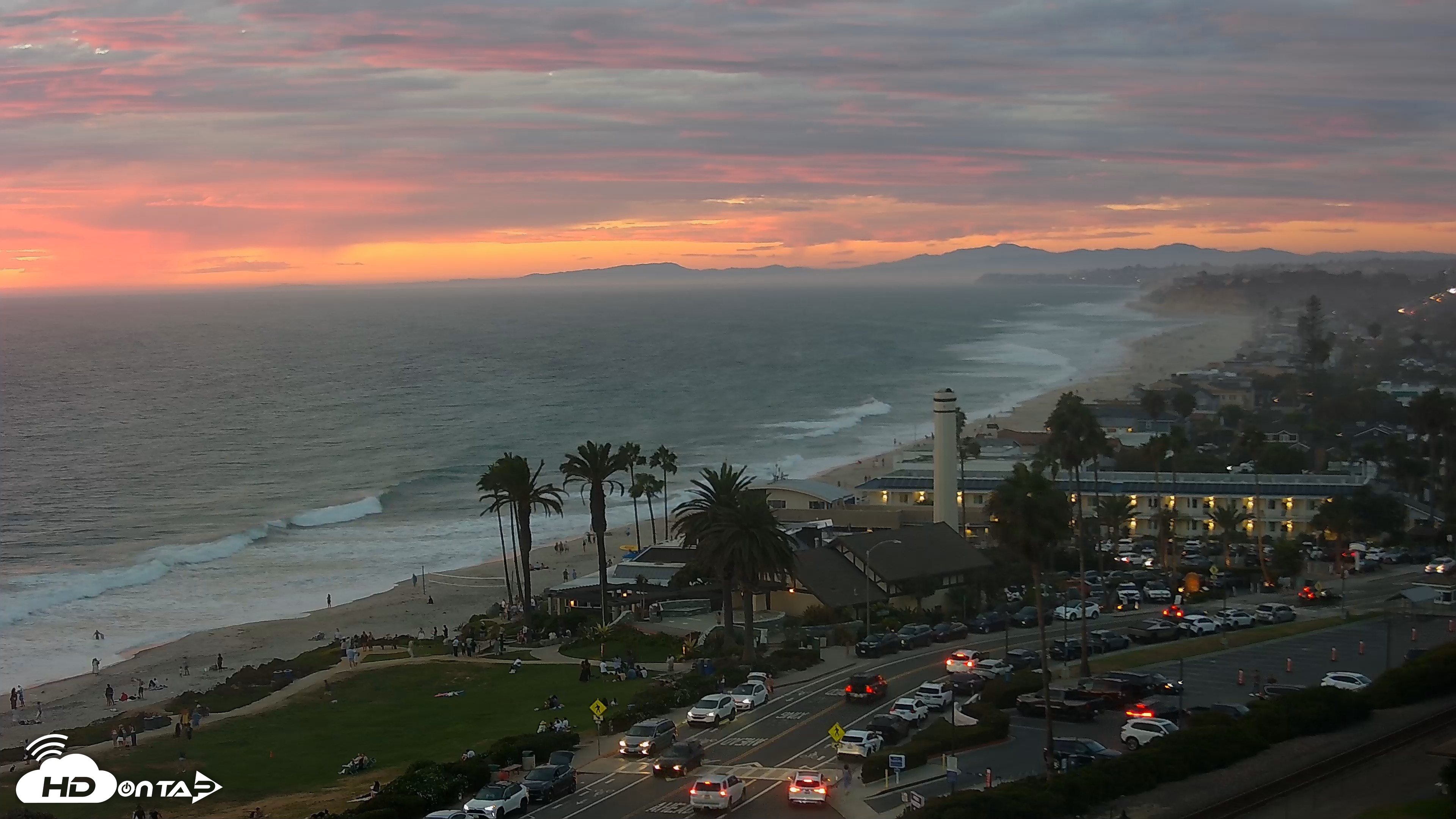 Snapshot of Del Mar Beach Overlook Live Webcam taken Sep 7, 2026, 7:14pm PDT