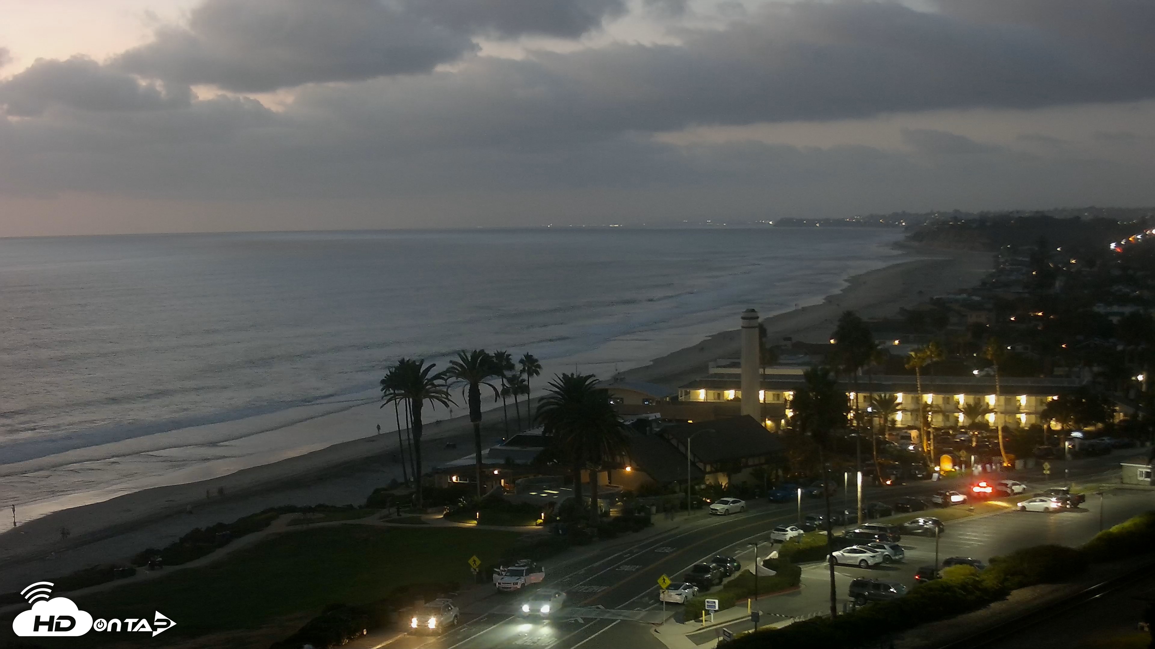 Snapshot of Del Mar Beach Overlook Live Webcam taken Sep 15, 2026, 7:18pm PDT