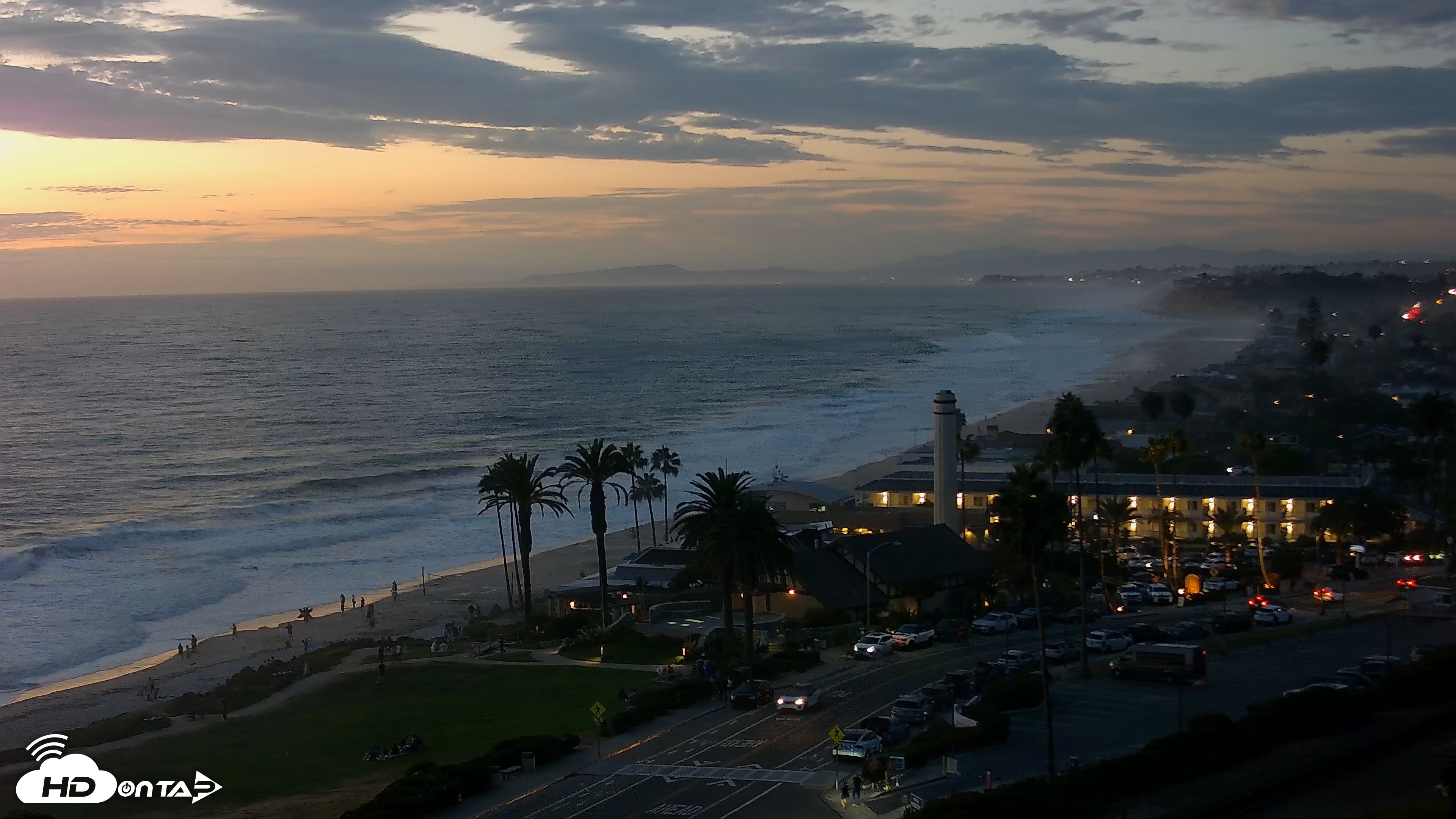 Snapshot of Del Mar Beach Overlook Live Webcam taken Sep 8, 2026, 7:23pm PDT