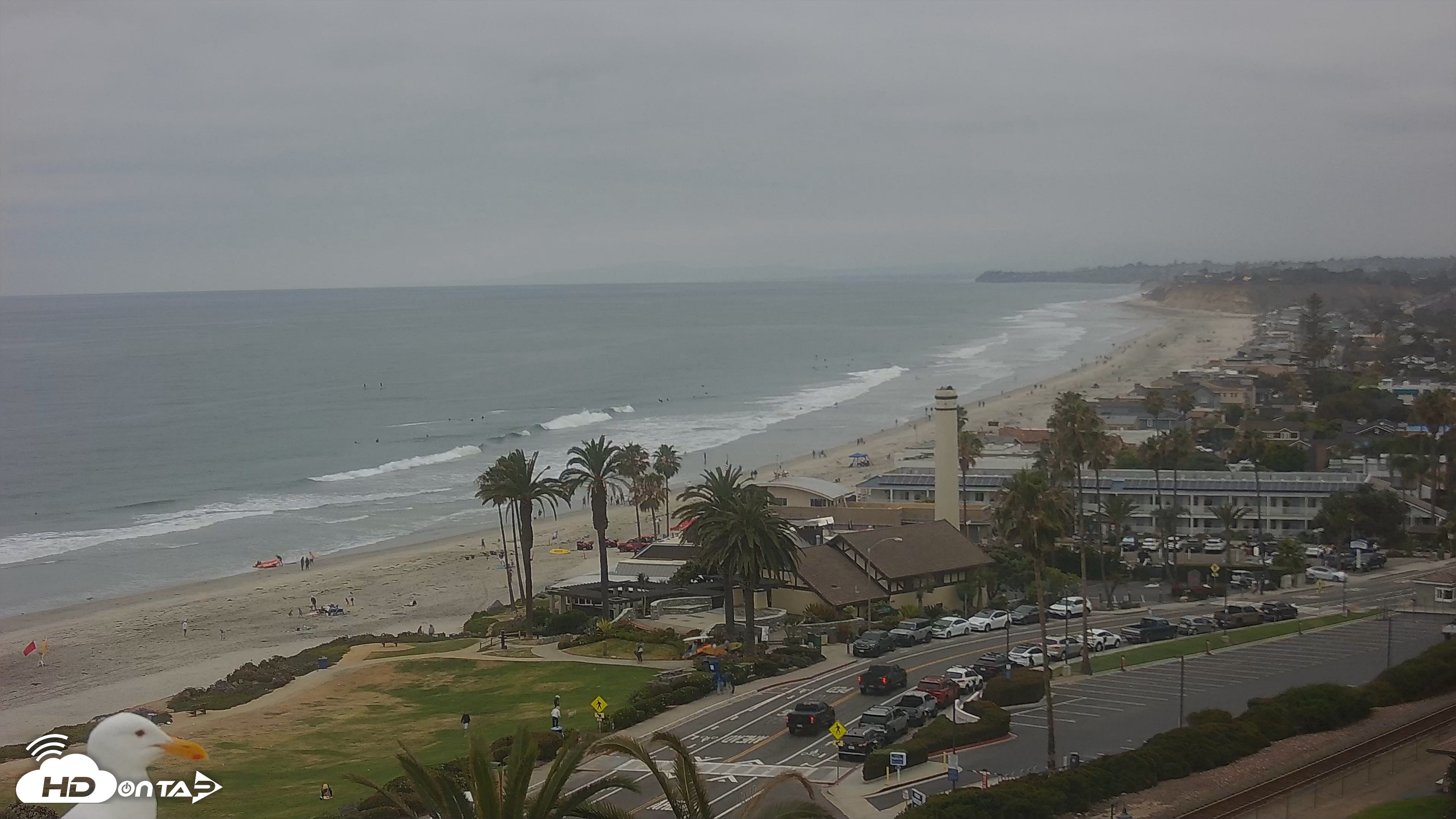 Snapshot of Del Mar Beach Overlook Live Webcam taken May 25, 2026, 9:34am PDT