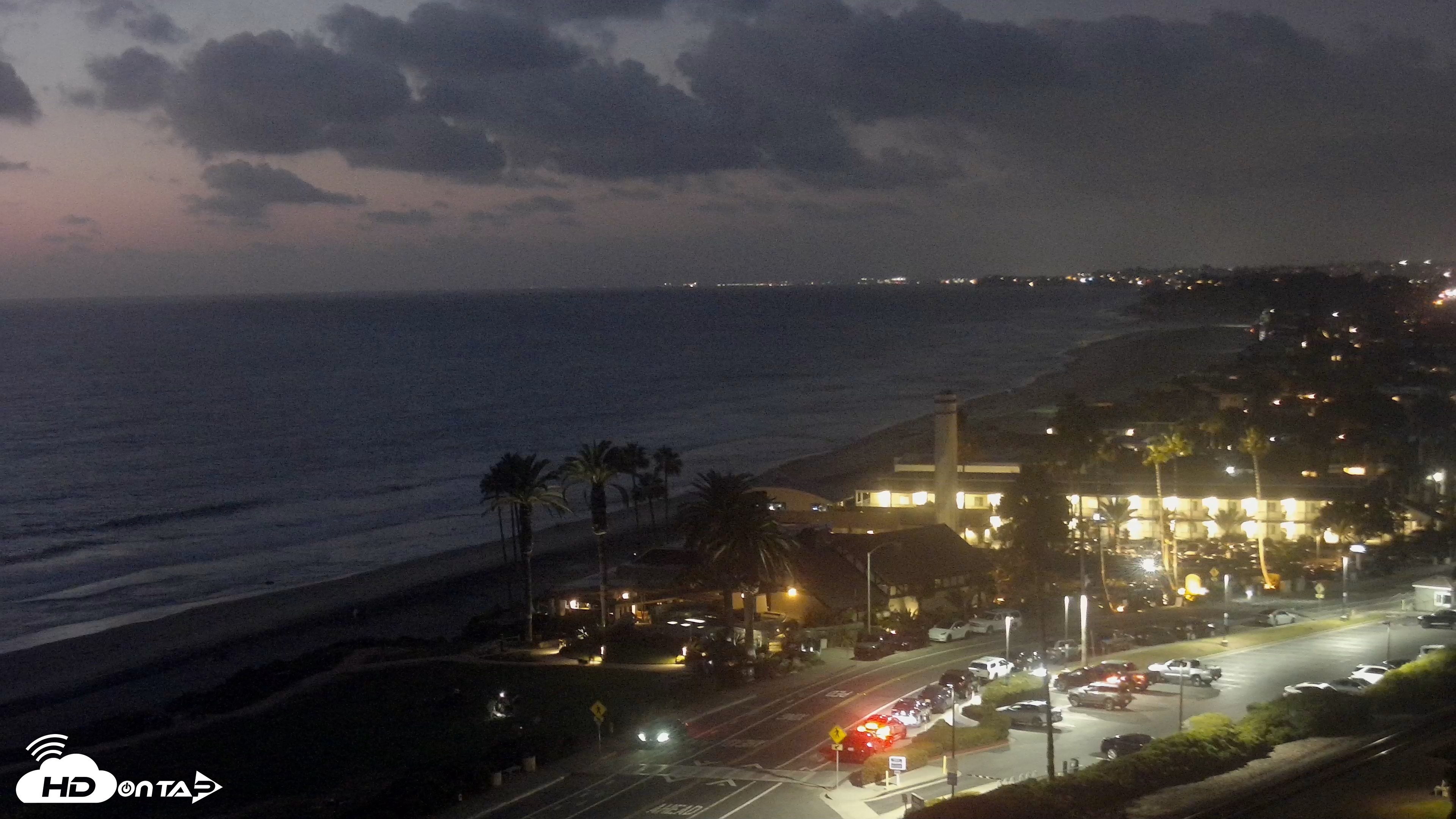 Snapshot of Del Mar Beach Overlook Live Webcam taken Sep 16, 2026, 7:29pm PDT