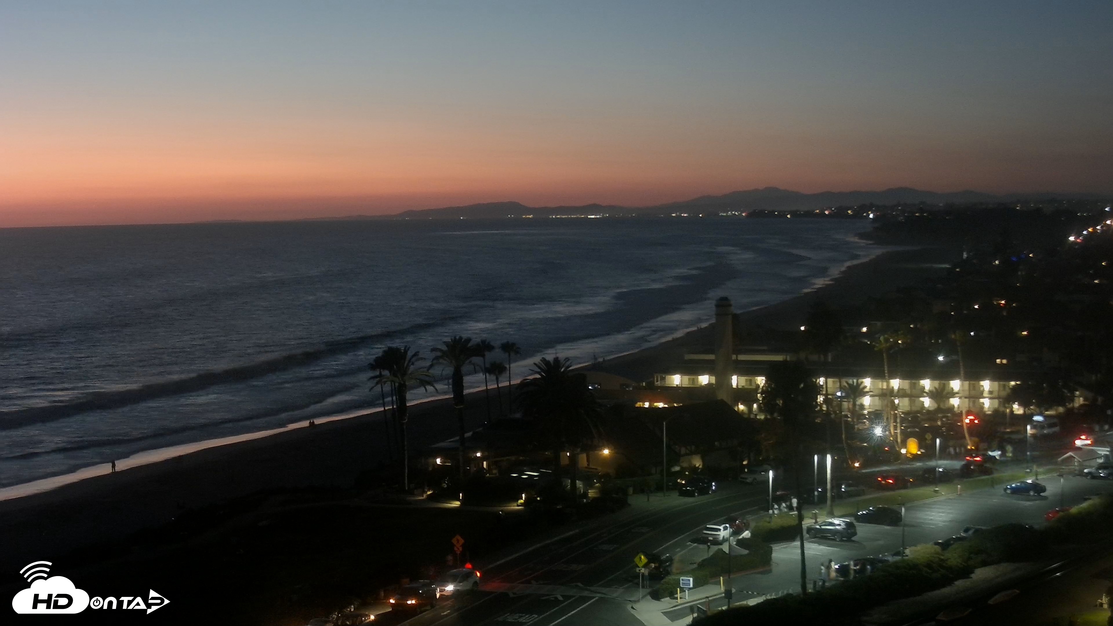 Snapshot of Del Mar Beach Overlook Live Webcam taken Jul 21, 2026, 8:34pm PDT