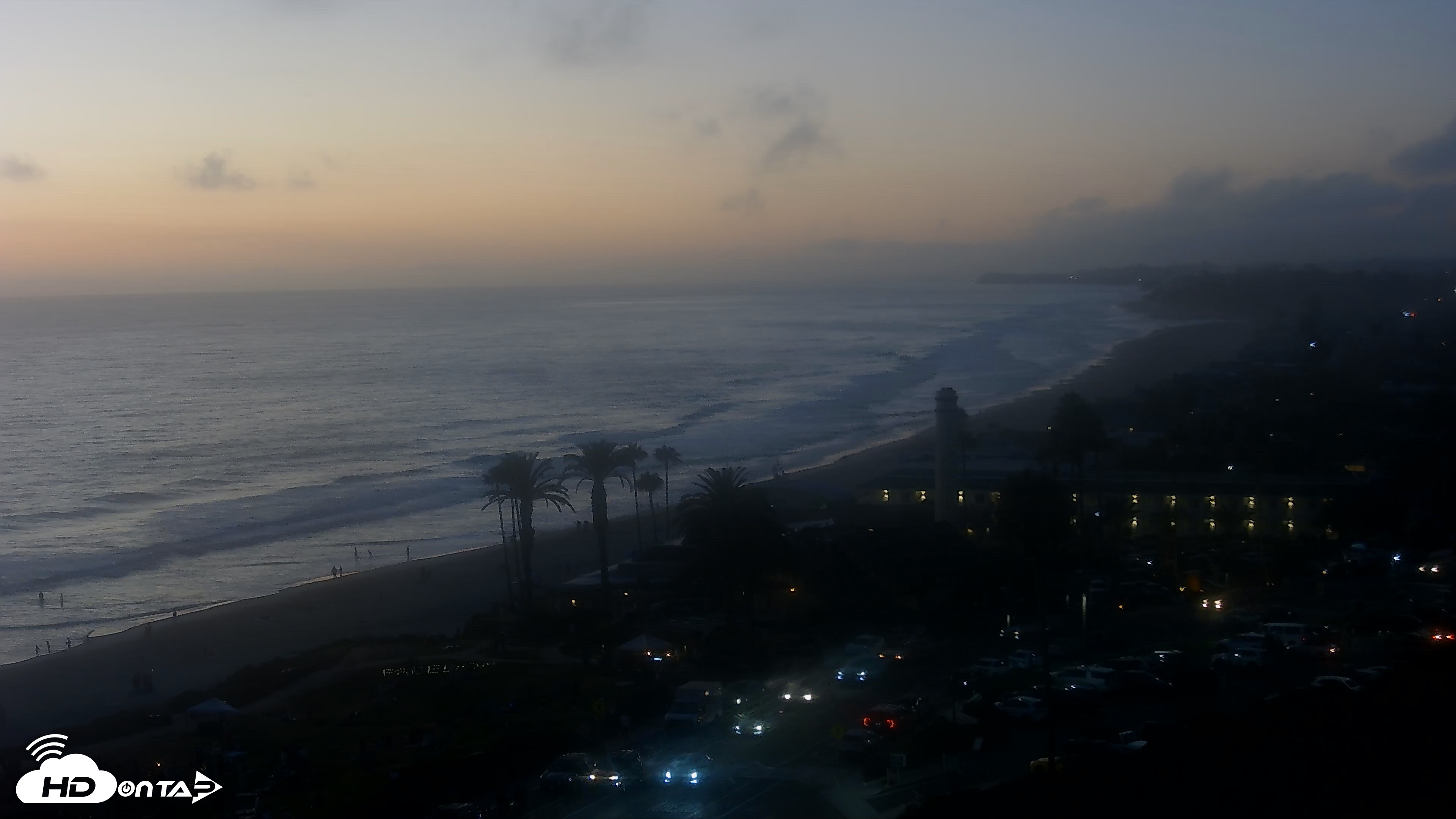 Snapshot of Del Mar Beach Overlook Live Webcam taken Jul 22, 2026, 8:14pm PDT