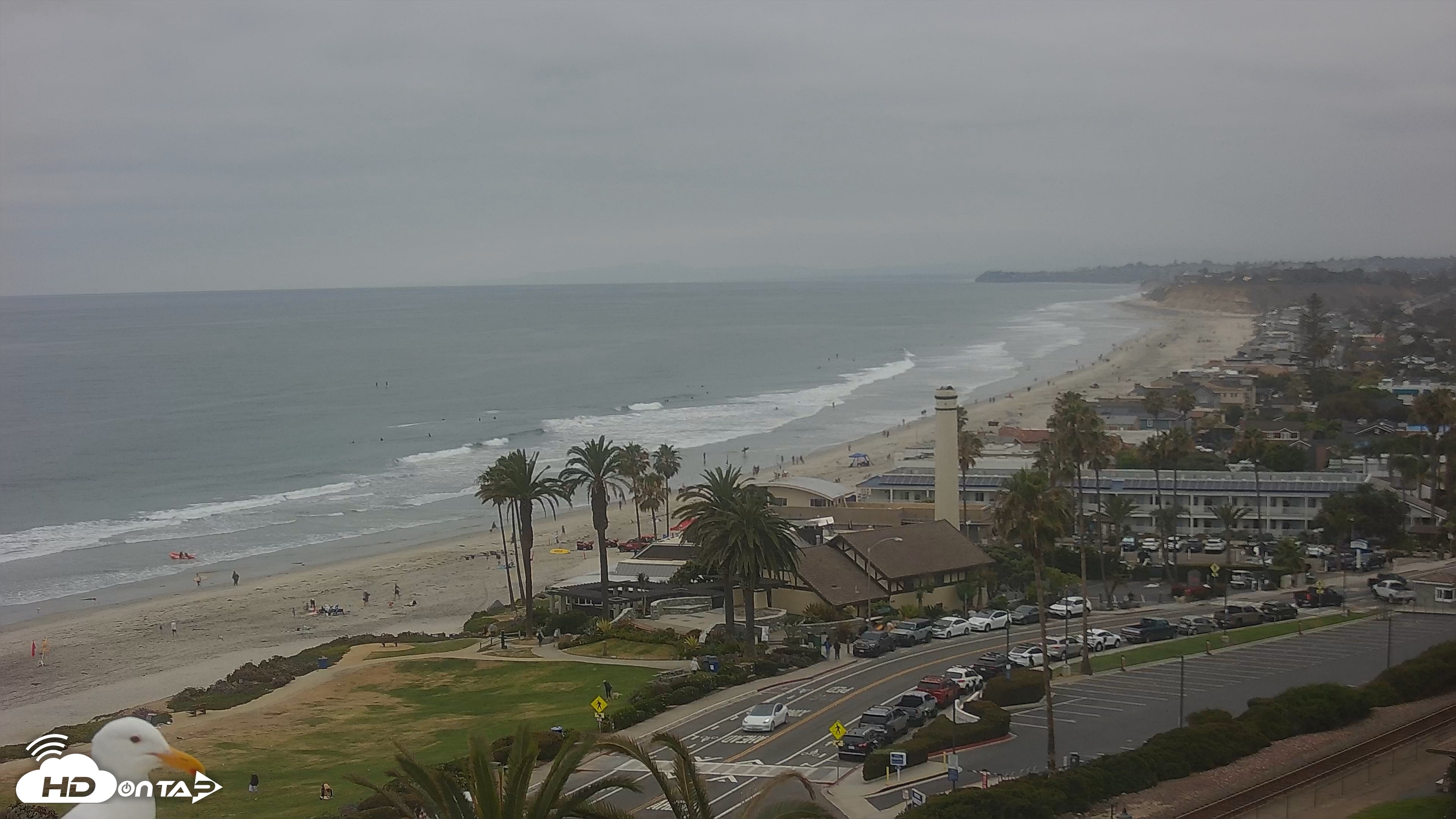 Snapshot of Del Mar Beach Overlook Live Webcam taken May 25, 2026, 9:34am PDT