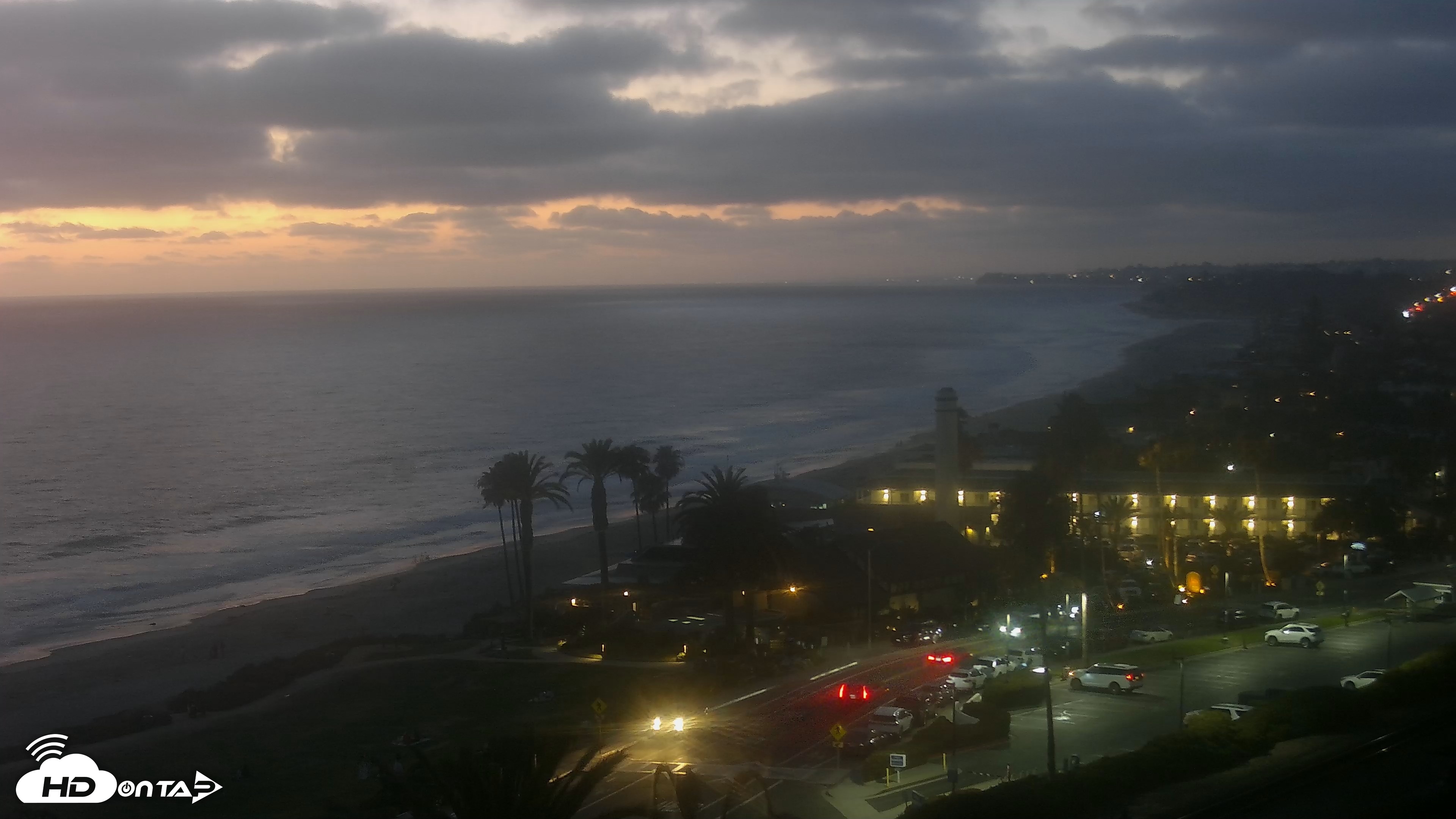 Snapshot of Del Mar Beach Overlook Live Webcam taken Jul 2, 2026, 8:29pm PDT