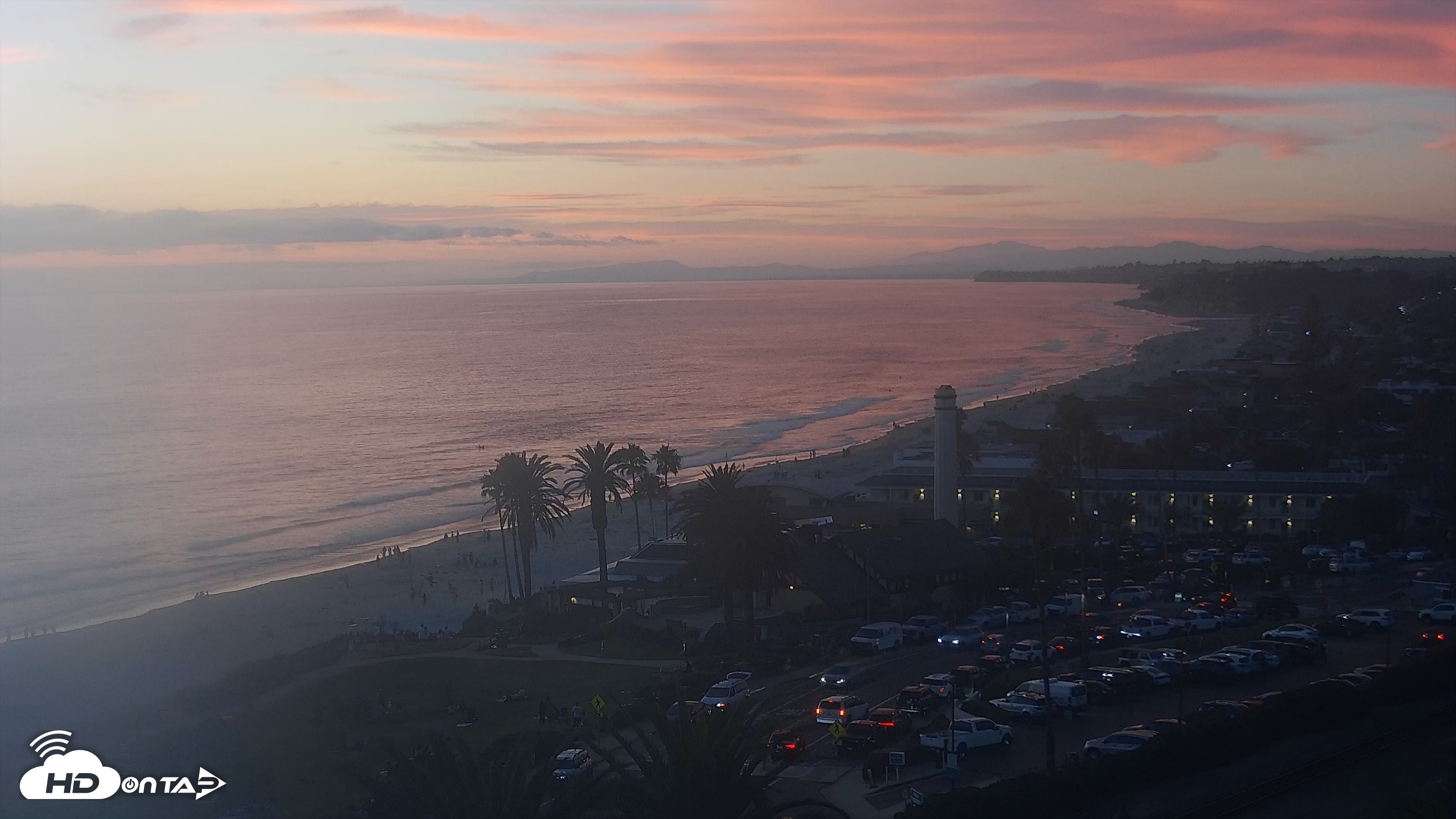 Snapshot of Del Mar Beach Overlook Live Webcam taken Jul 26, 2025, 8:02pm PDT