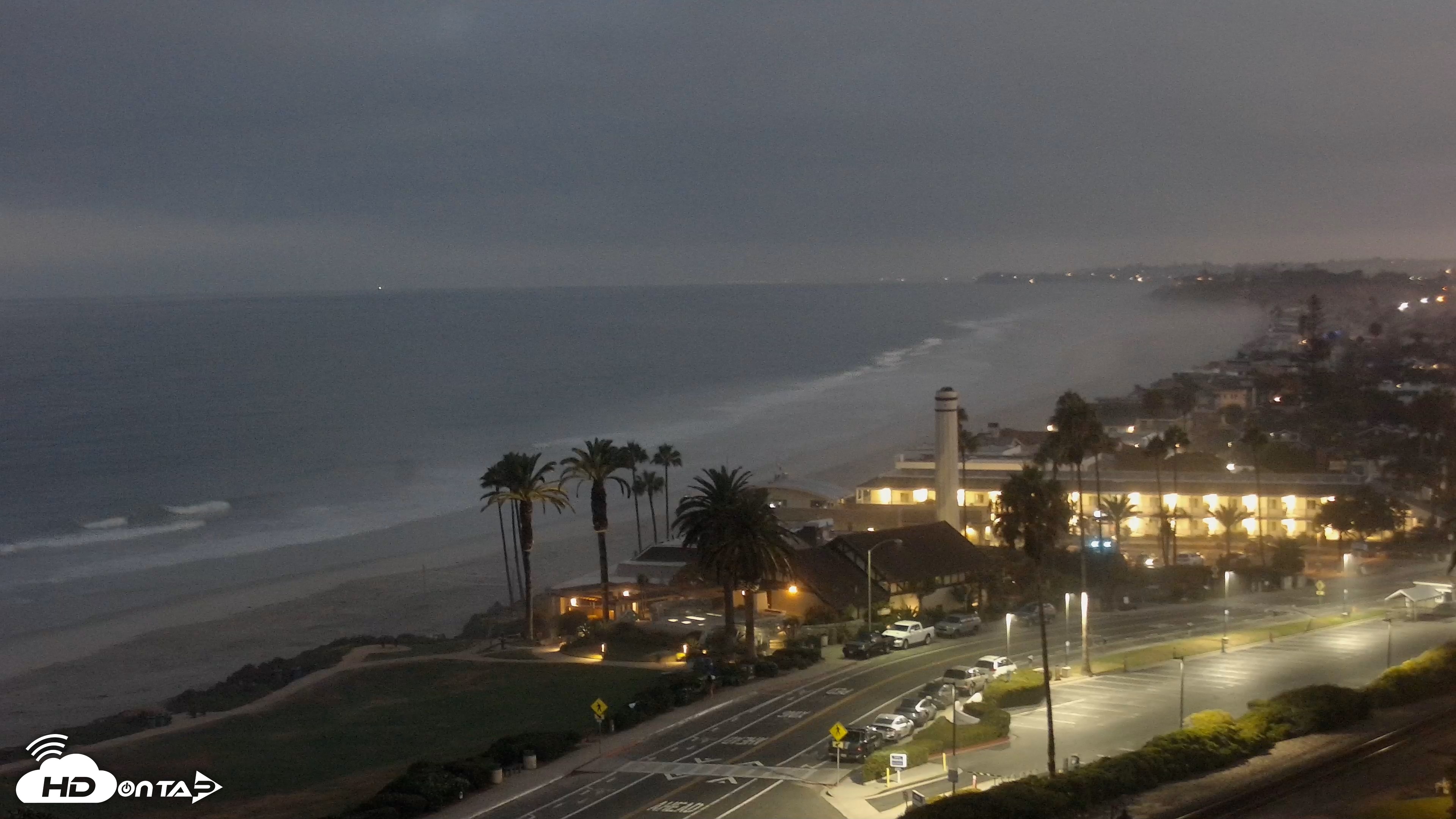 Snapshot of Del Mar Beach Overlook Live Webcam taken Aug 17, 2026, 5:48am PDT