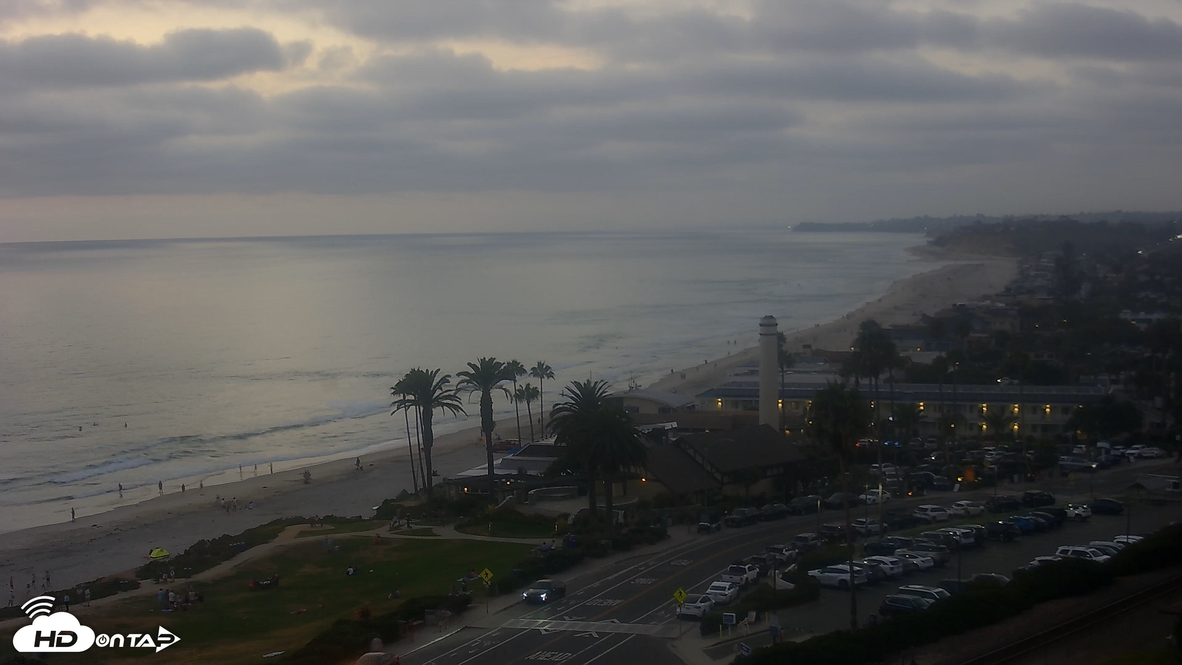Snapshot of Del Mar Beach Overlook Live Webcam taken Aug 6, 2026, 7:52pm PDT