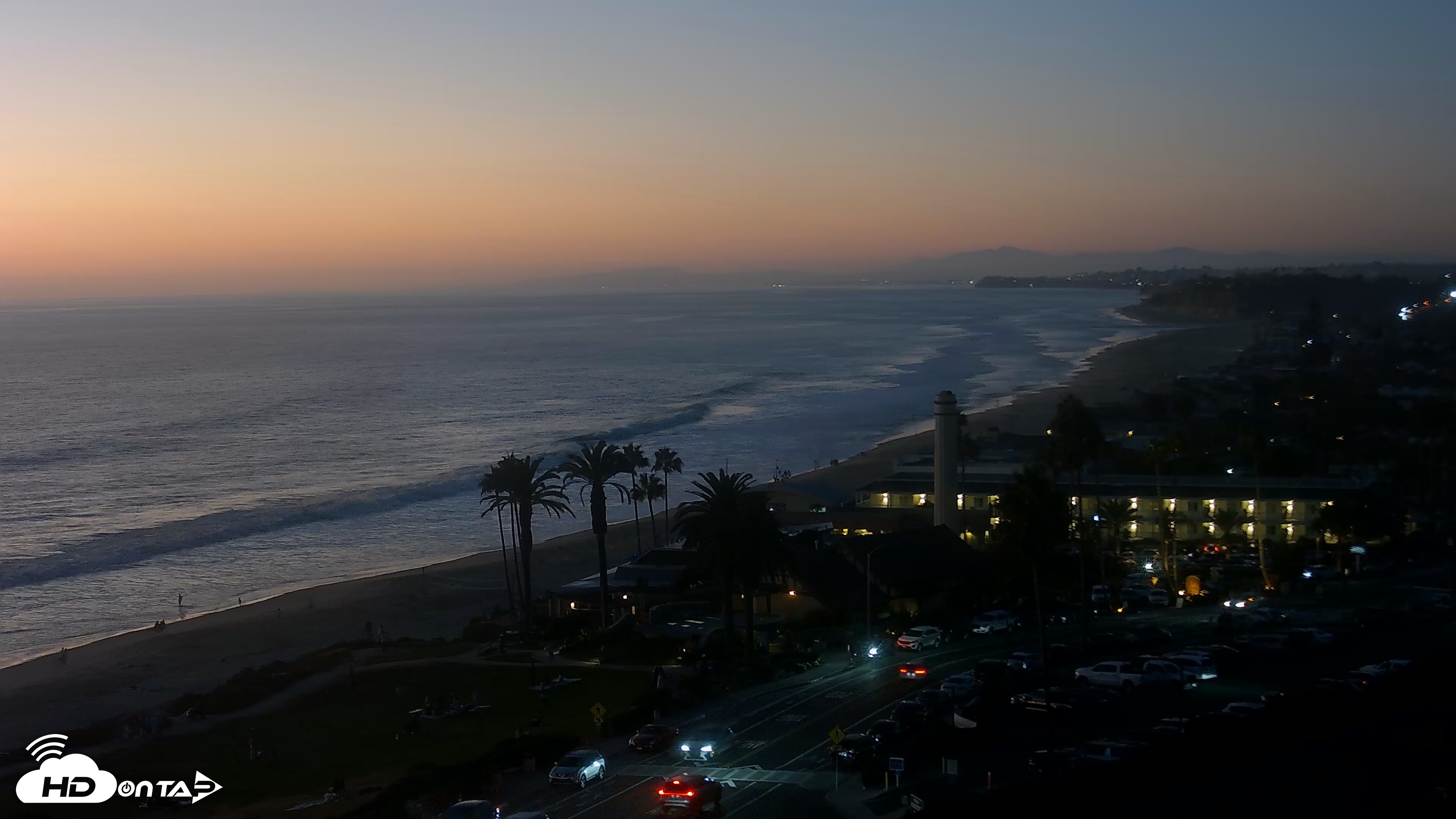 Snapshot of Del Mar Beach Overlook Live Webcam taken Sep 4, 2026, 7:32pm PDT