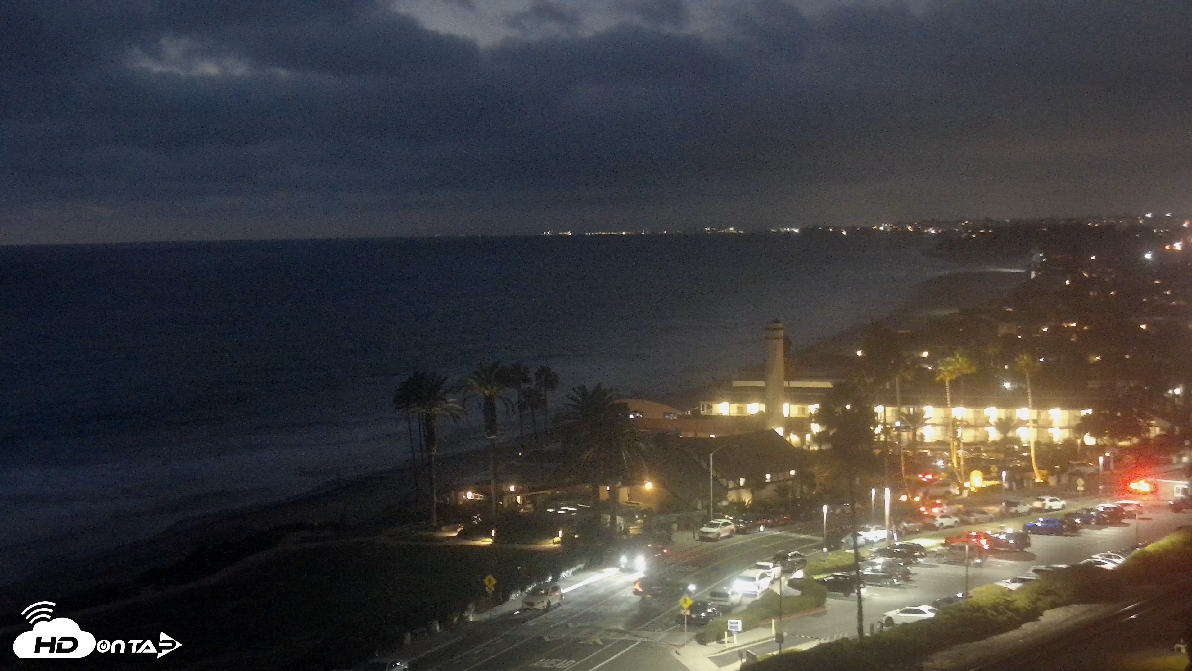 Snapshot of Del Mar Beach Overlook Live Webcam taken Sep 22, 2026, 7:19pm PDT