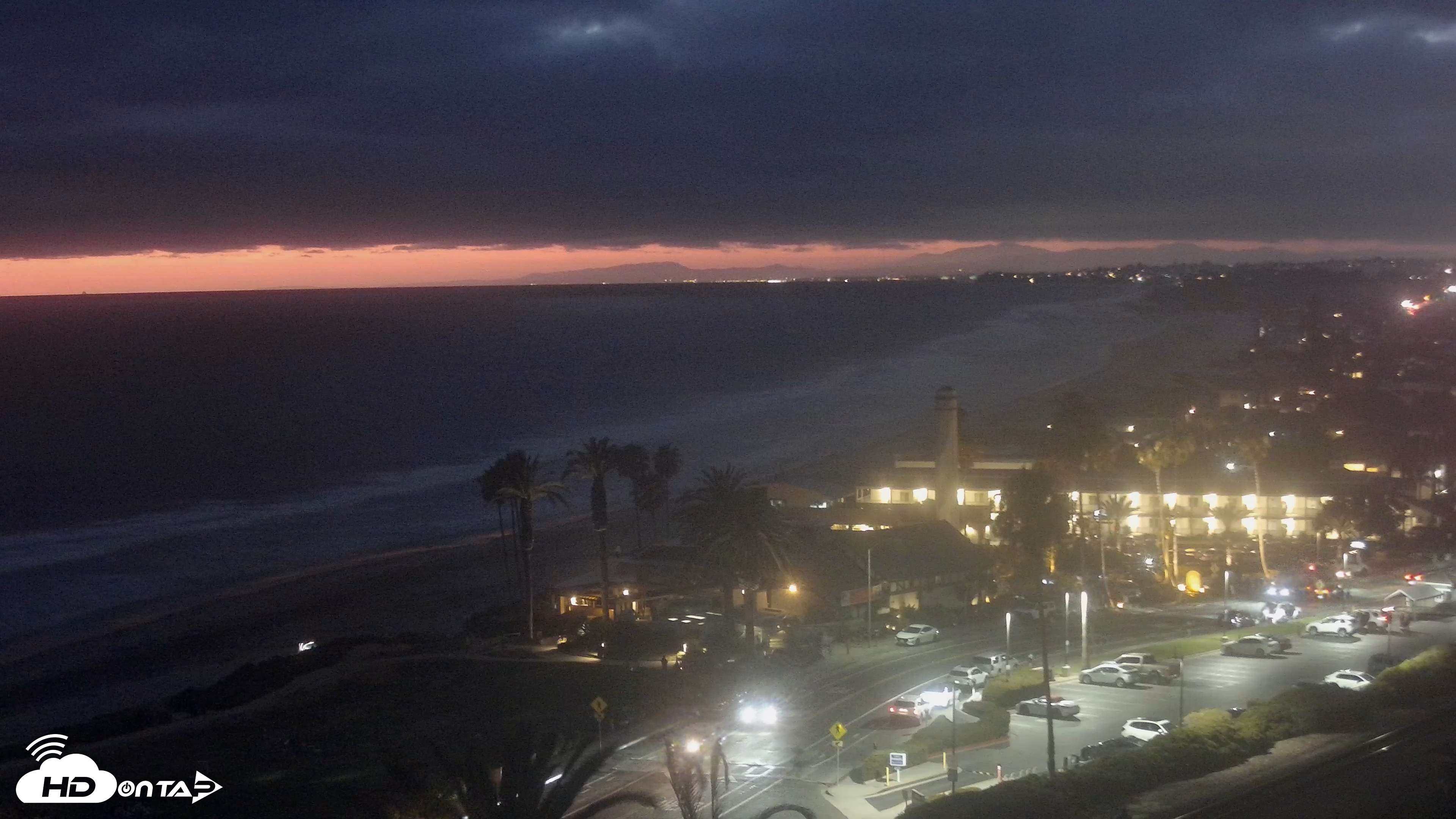 Snapshot of Del Mar Beach Overlook Live Webcam taken Jun 19, 2026, 8:36pm PDT