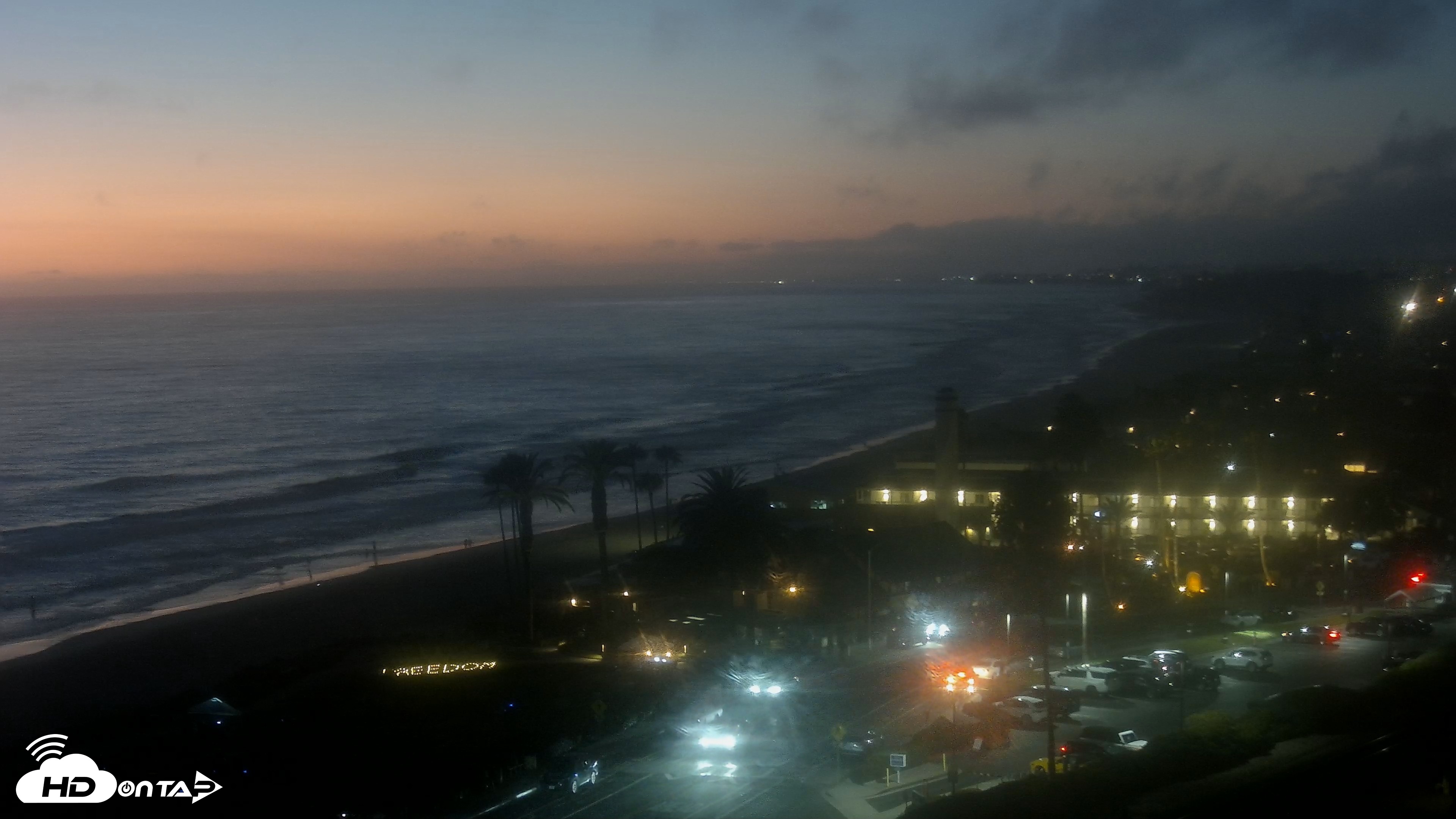 Snapshot of Del Mar Beach Overlook Live Webcam taken Jul 22, 2026, 8:31pm PDT