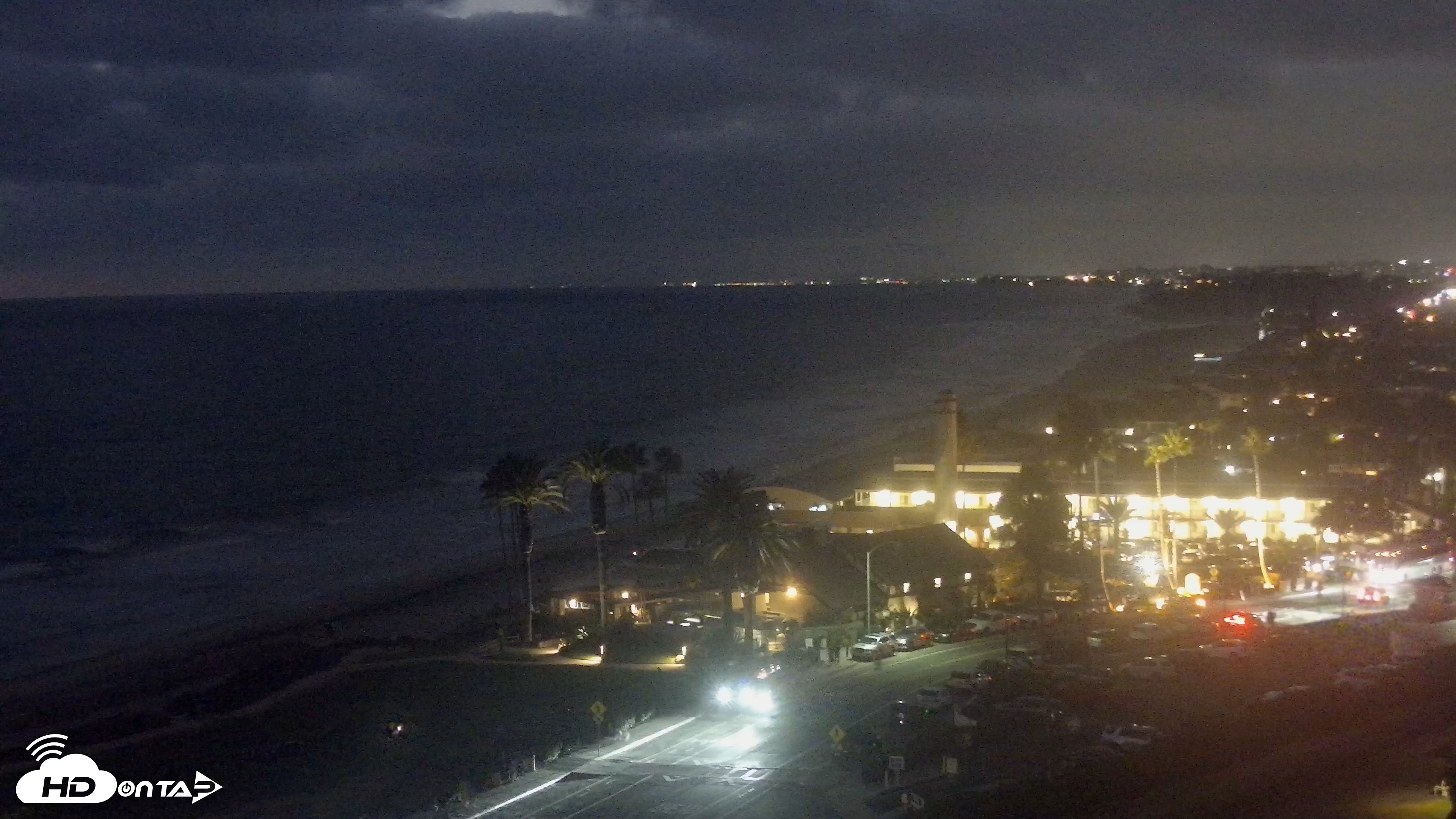 Snapshot of Del Mar Beach Overlook Live Webcam taken Sep 18, 2026, 7:27pm PDT