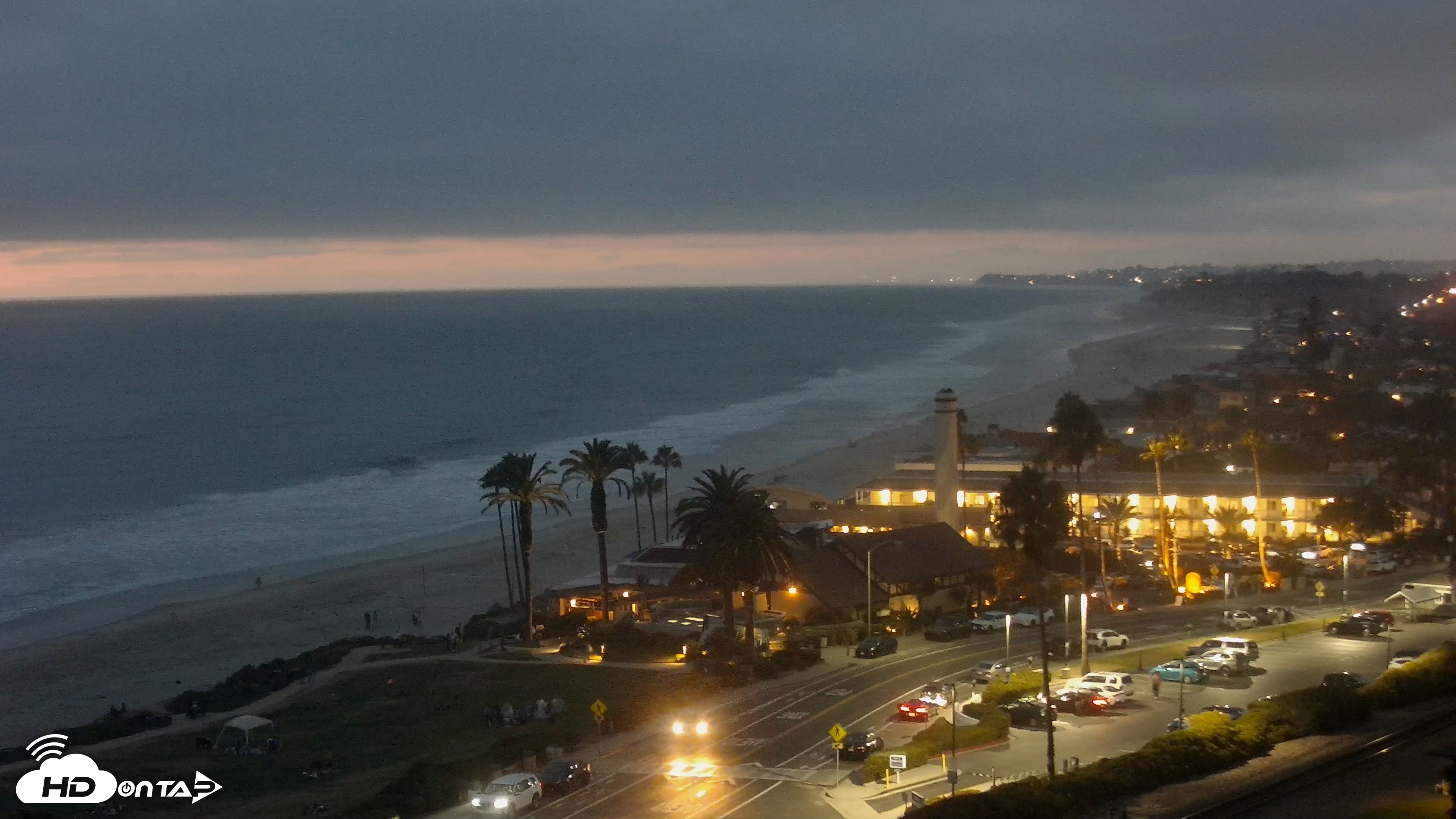 Snapshot of Del Mar Beach Overlook Live Webcam taken Aug 17, 2026, 8:00pm PDT