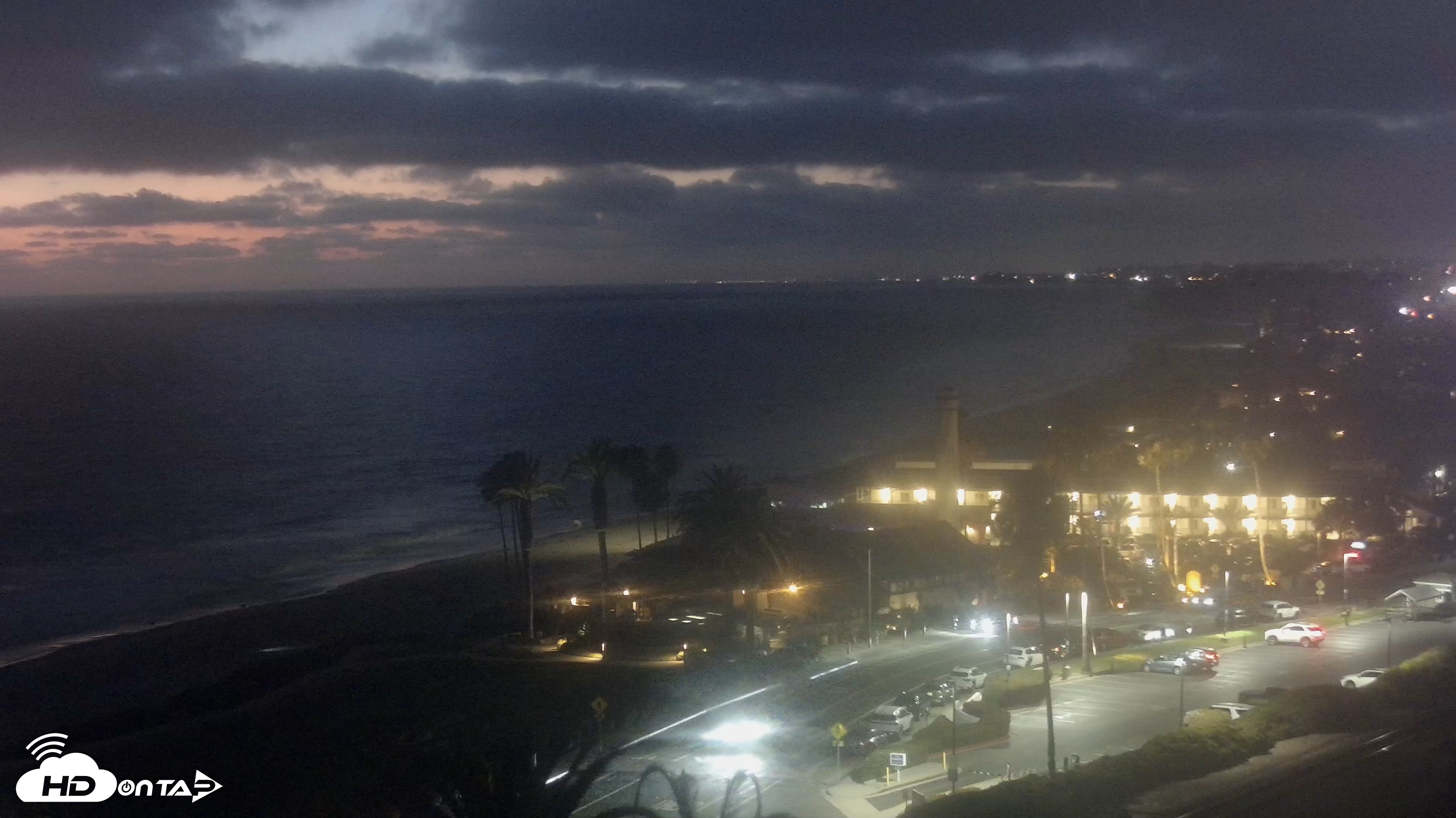 Snapshot of Del Mar Beach Overlook Live Webcam taken Jul 2, 2026, 8:42pm PDT