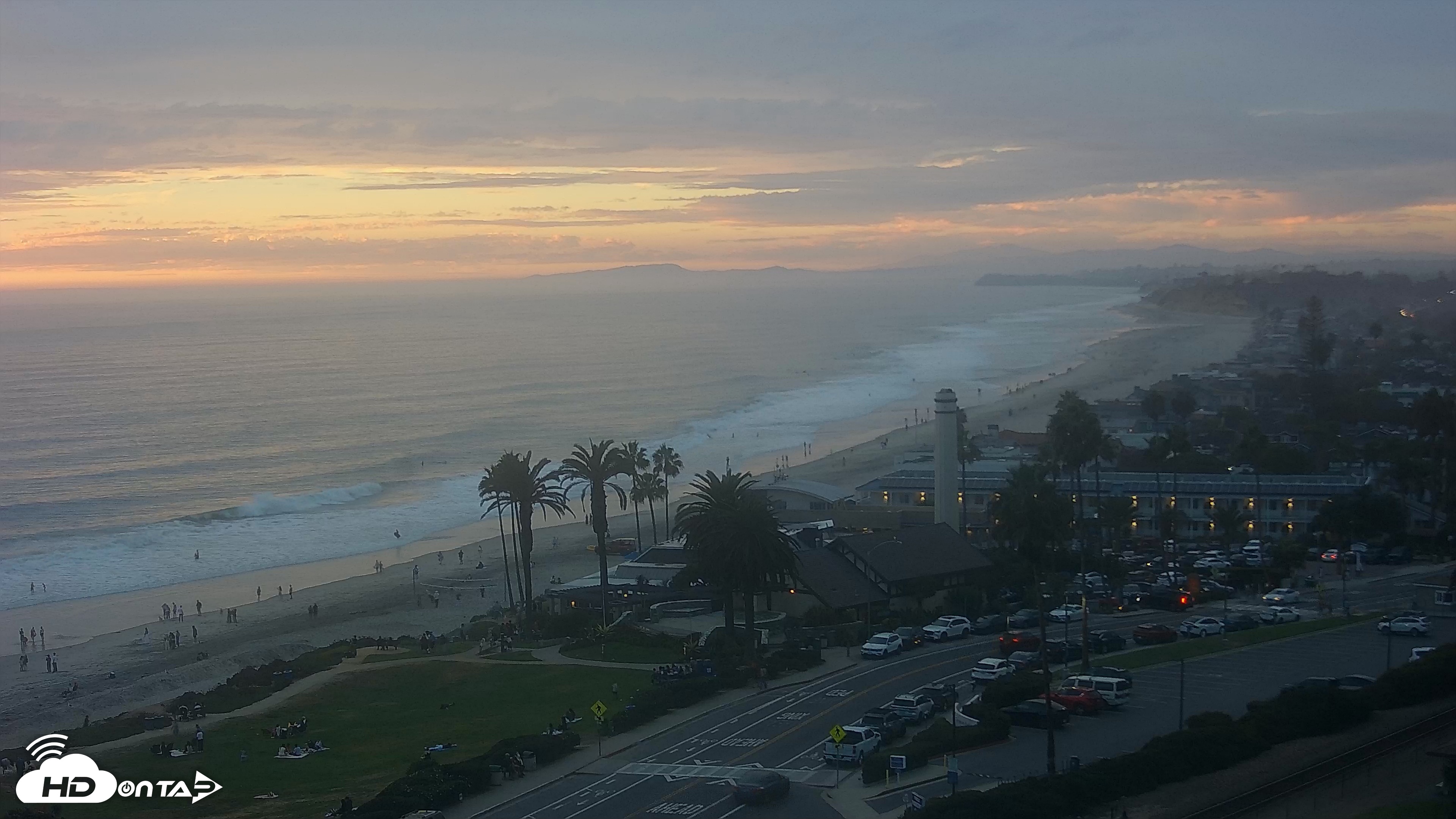 Snapshot of Del Mar Beach Overlook Live Webcam taken Sep 27, 2026, 6:31pm PDT