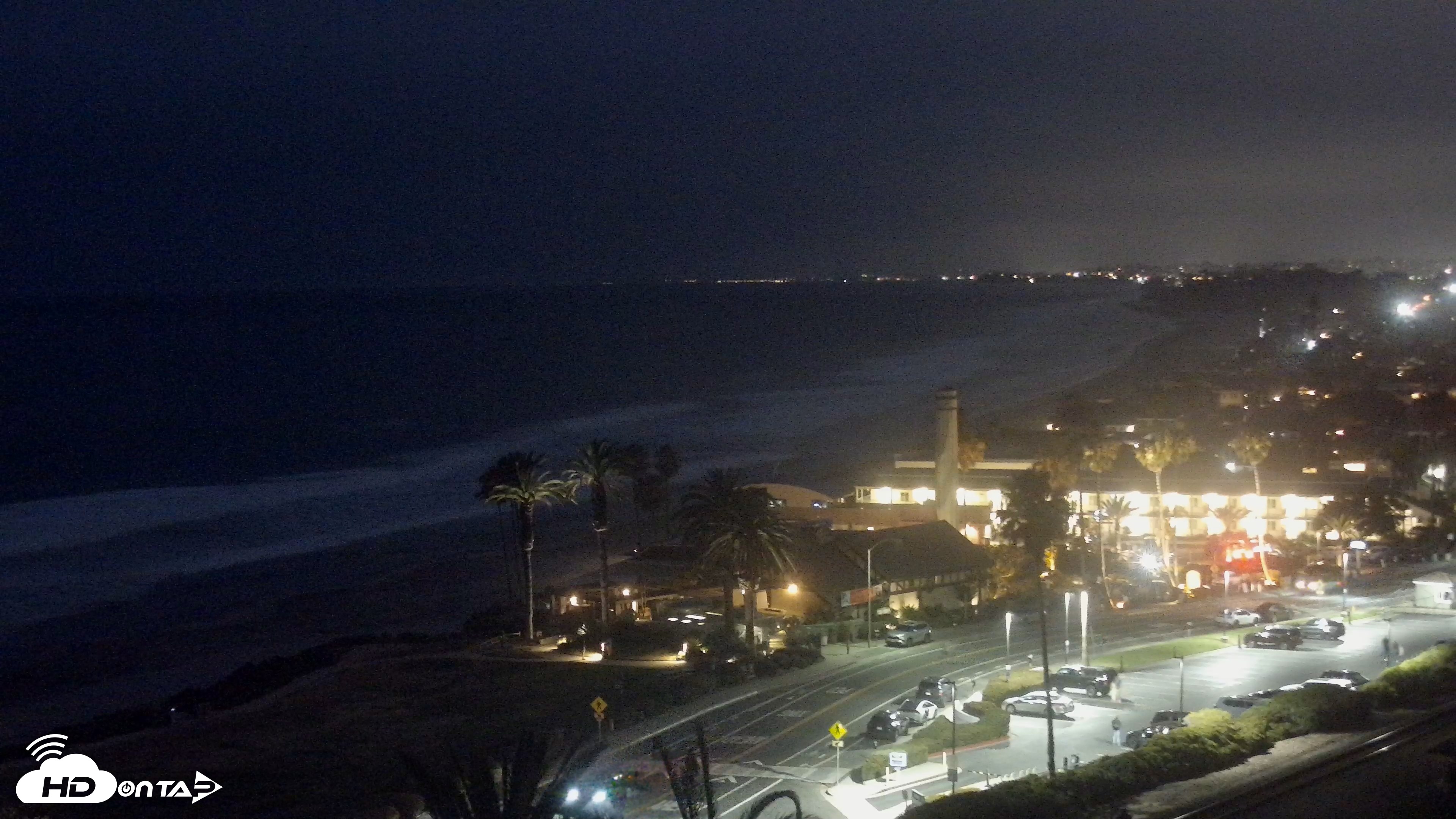 Snapshot of Del Mar Beach Overlook Live Webcam taken Jun 5, 2026, 8:36pm PDT