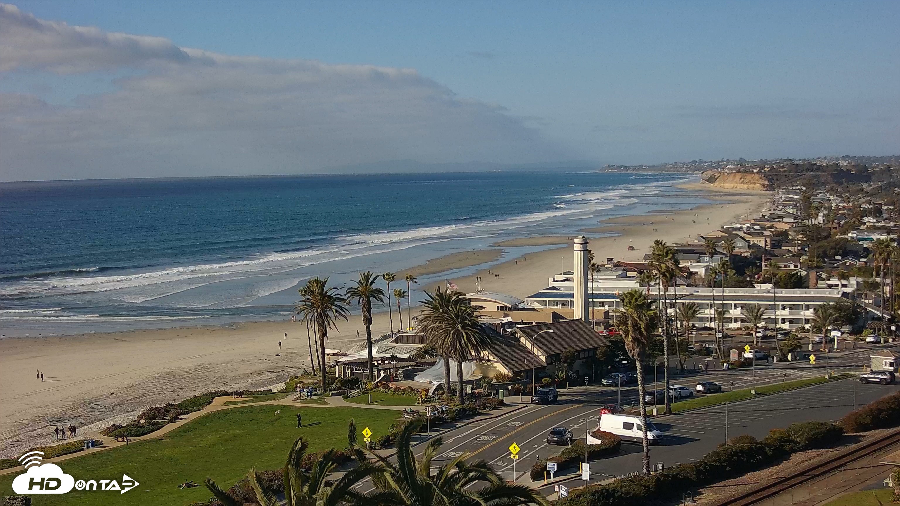 Snapshot of Del Mar Beach Overlook Live Webcam taken Feb 10, 2025, 3:17pm PST