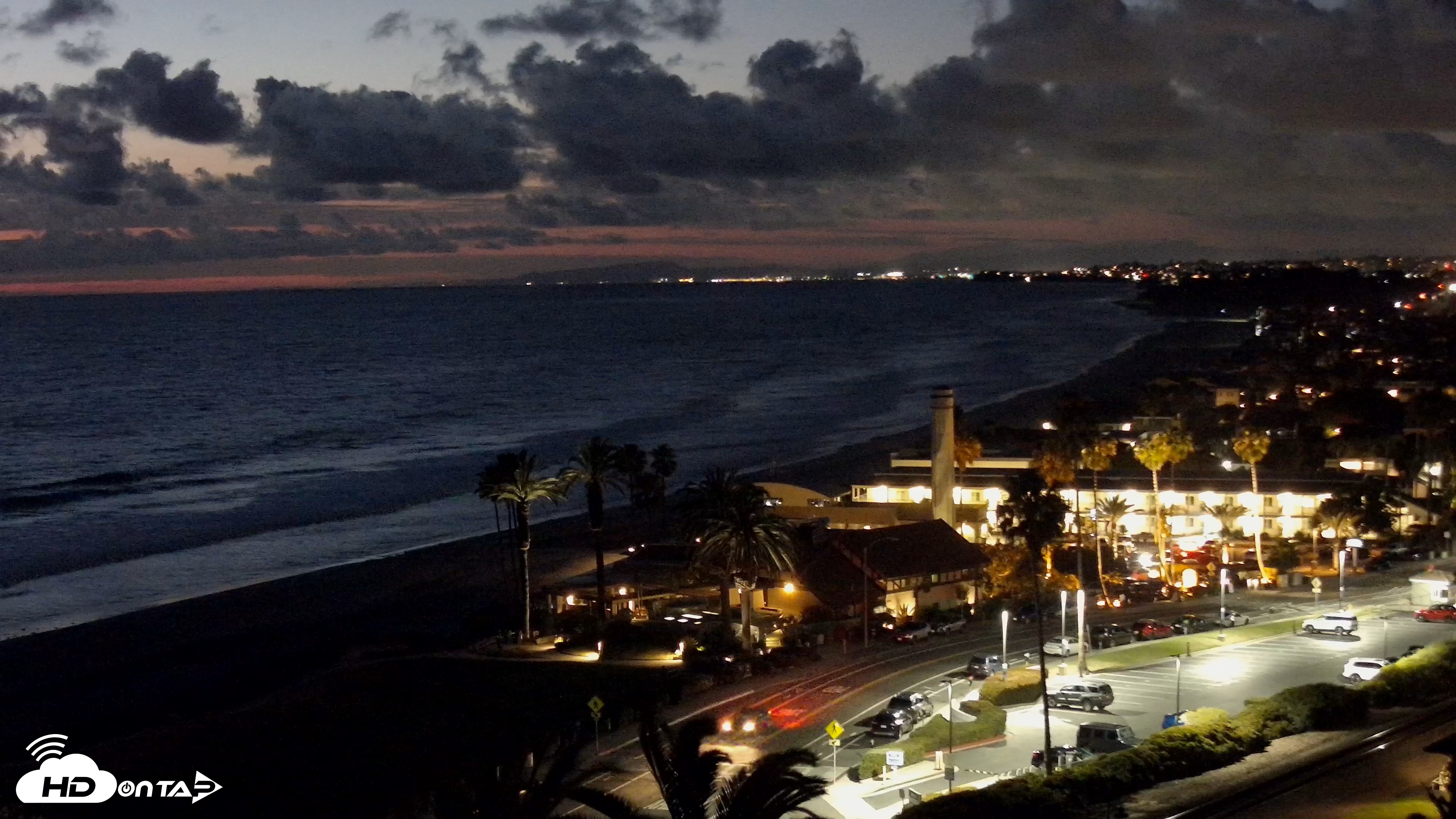 Snapshot of Del Mar Beach Overlook Live Webcam taken May 5, 2026, 8:16pm PDT