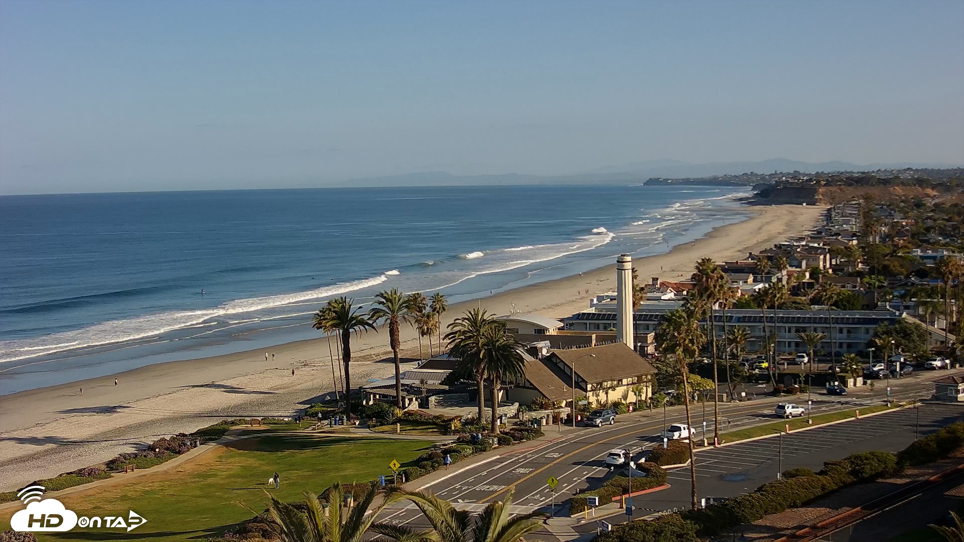 Snapshot of Del Mar Beach Overlook Live Webcam taken May 6, 2026, 7:42am PDT
