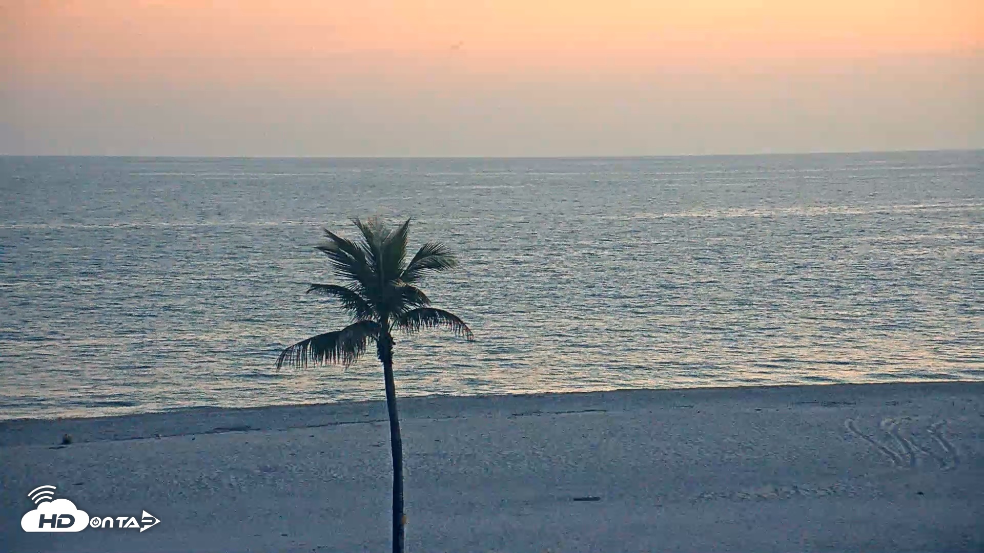 Snapshot of Sanibel Island Flordia Live Webcam taken May 7, 2026, 8:16pm EDT