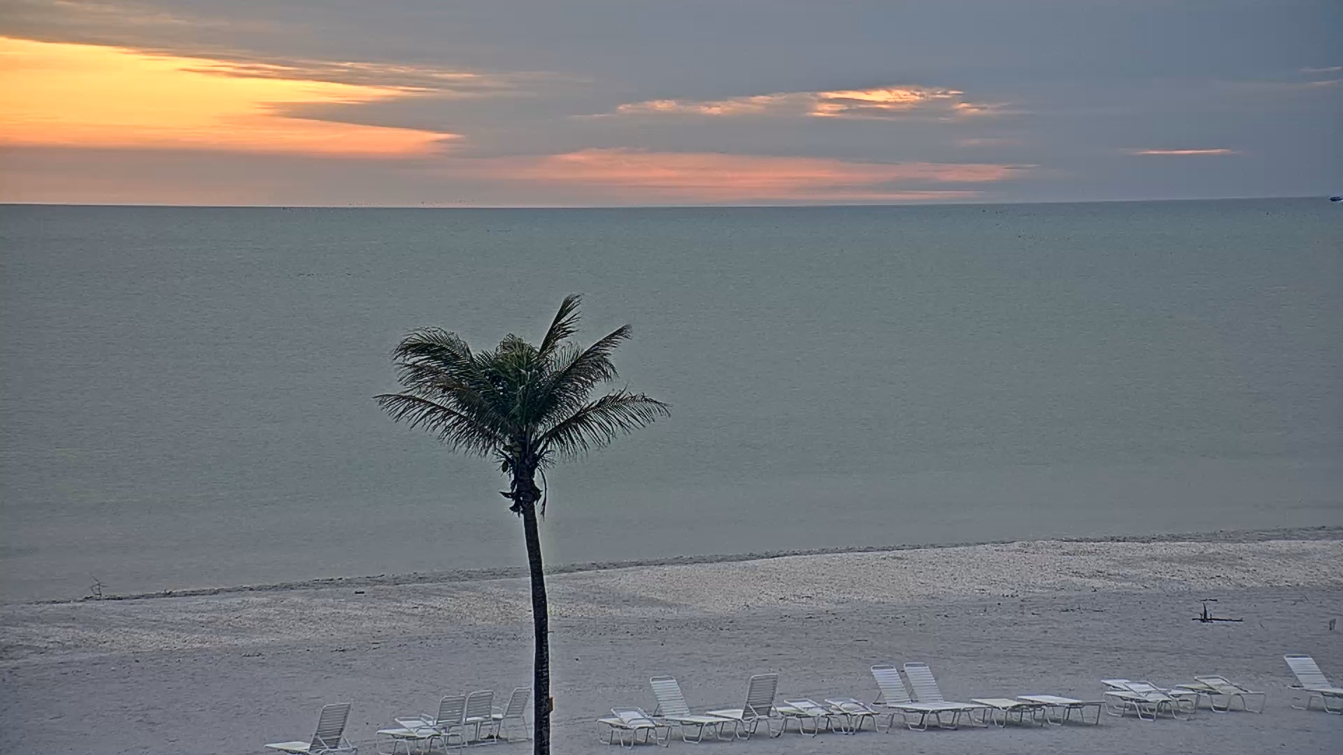Snapshot of Sanibel Island Flordia Live Webcam taken Jan 15, 2025, 5:26pm EST