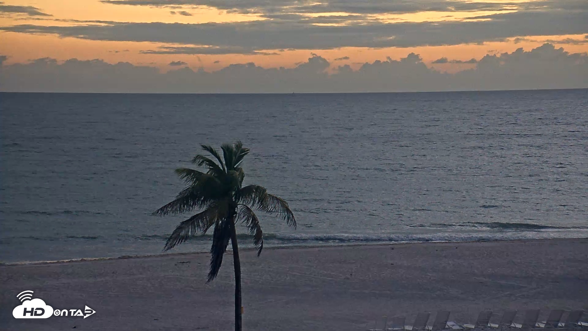 Snapshot of Sanibel Island Flordia Live Webcam taken Sep 30, 2025, 7:28pm EDT