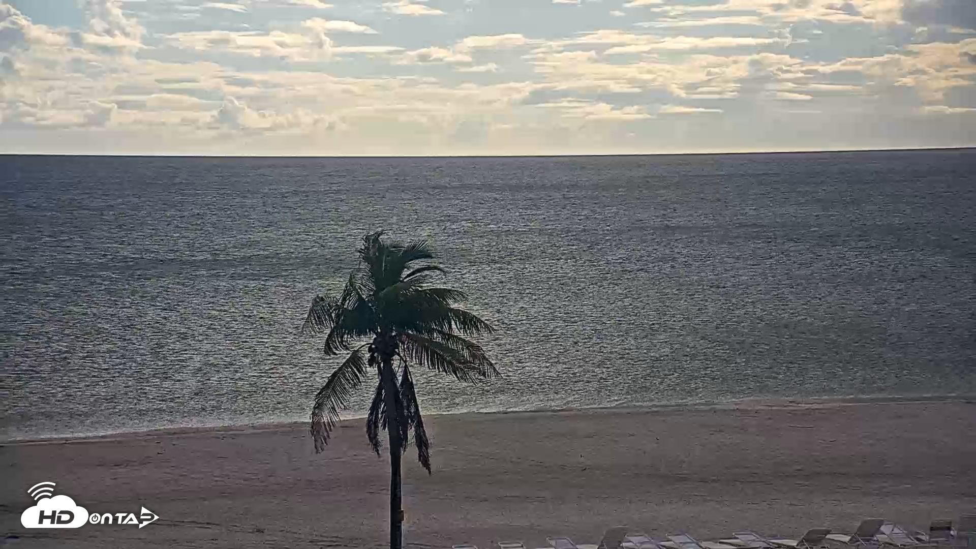 Snapshot of Sanibel Island Flordia Live Webcam taken Oct 9, 2025, 4:56pm EDT