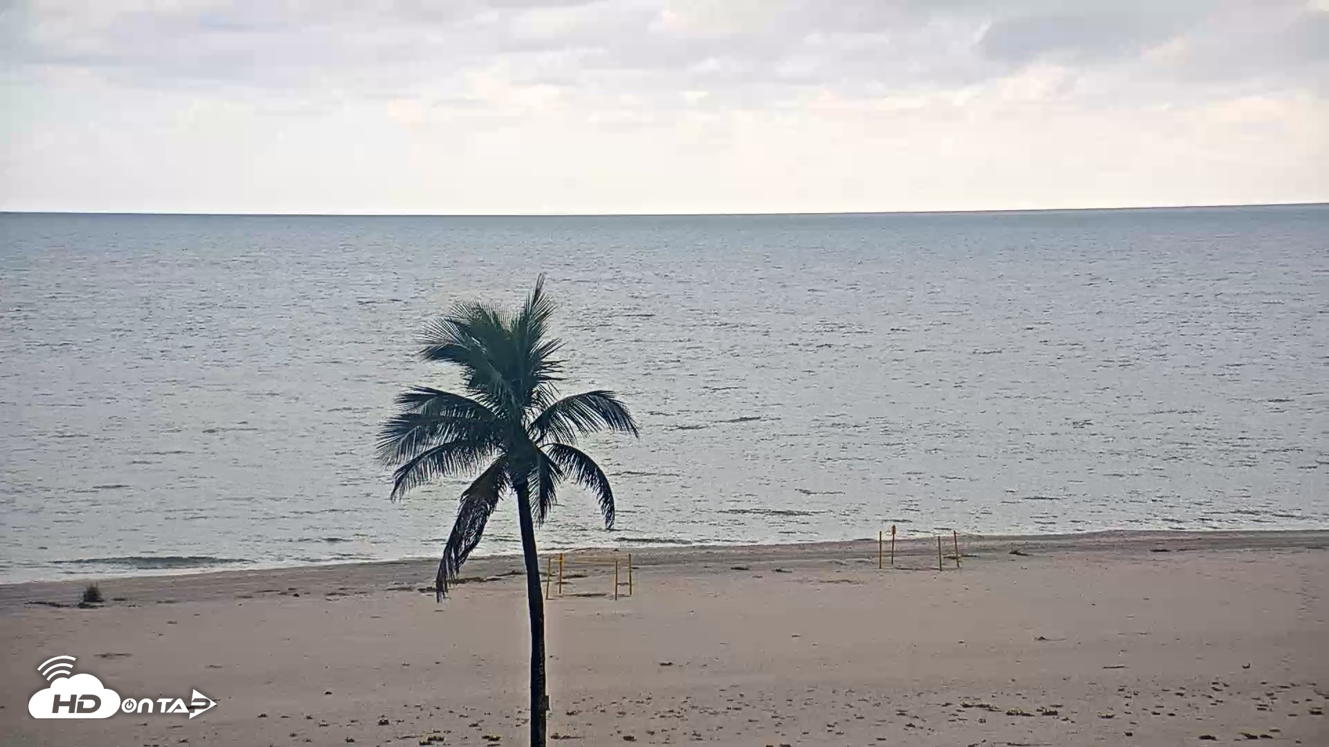 Snapshot of Sanibel Island Flordia Live Webcam taken Aug 7, 2026, 6:24pm EDT