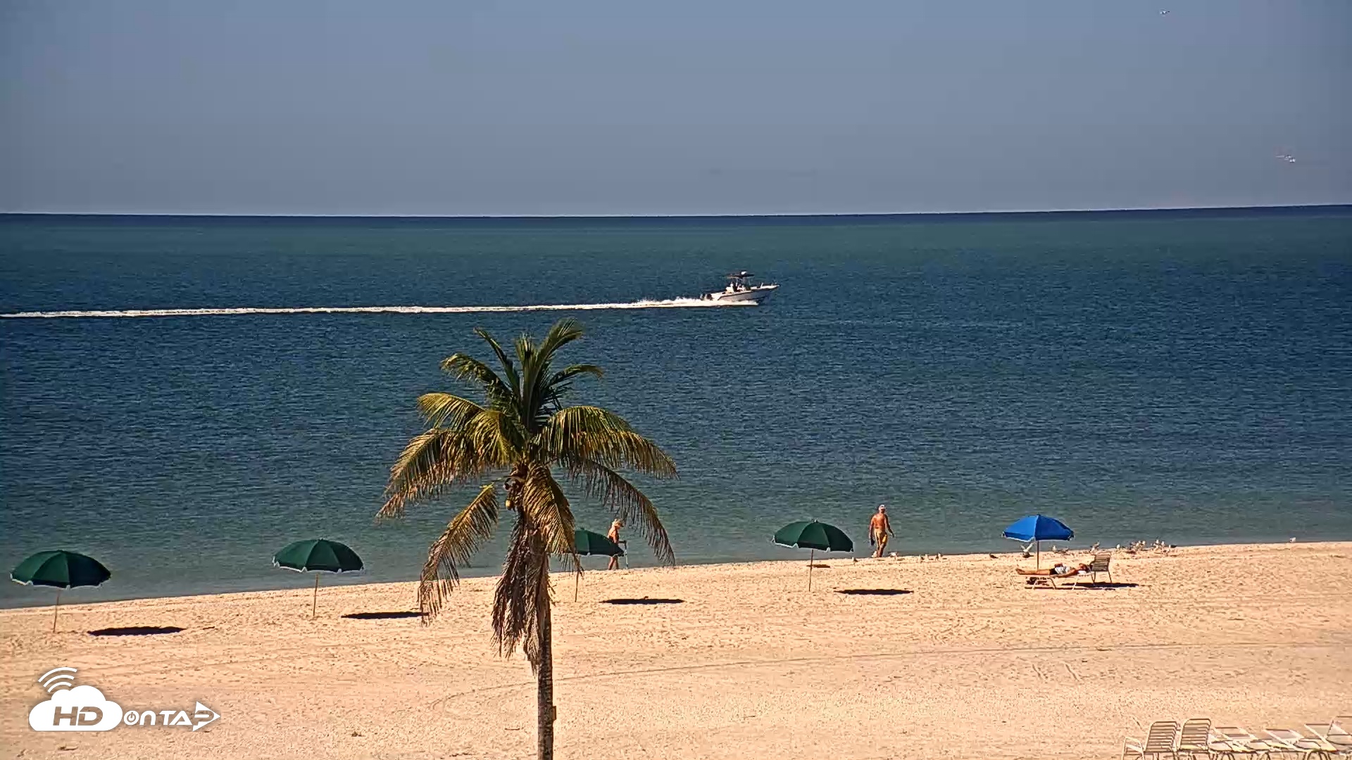 Snapshot of Sanibel Island Flordia Live Webcam taken Oct 16, 2025, 10:47am EDT