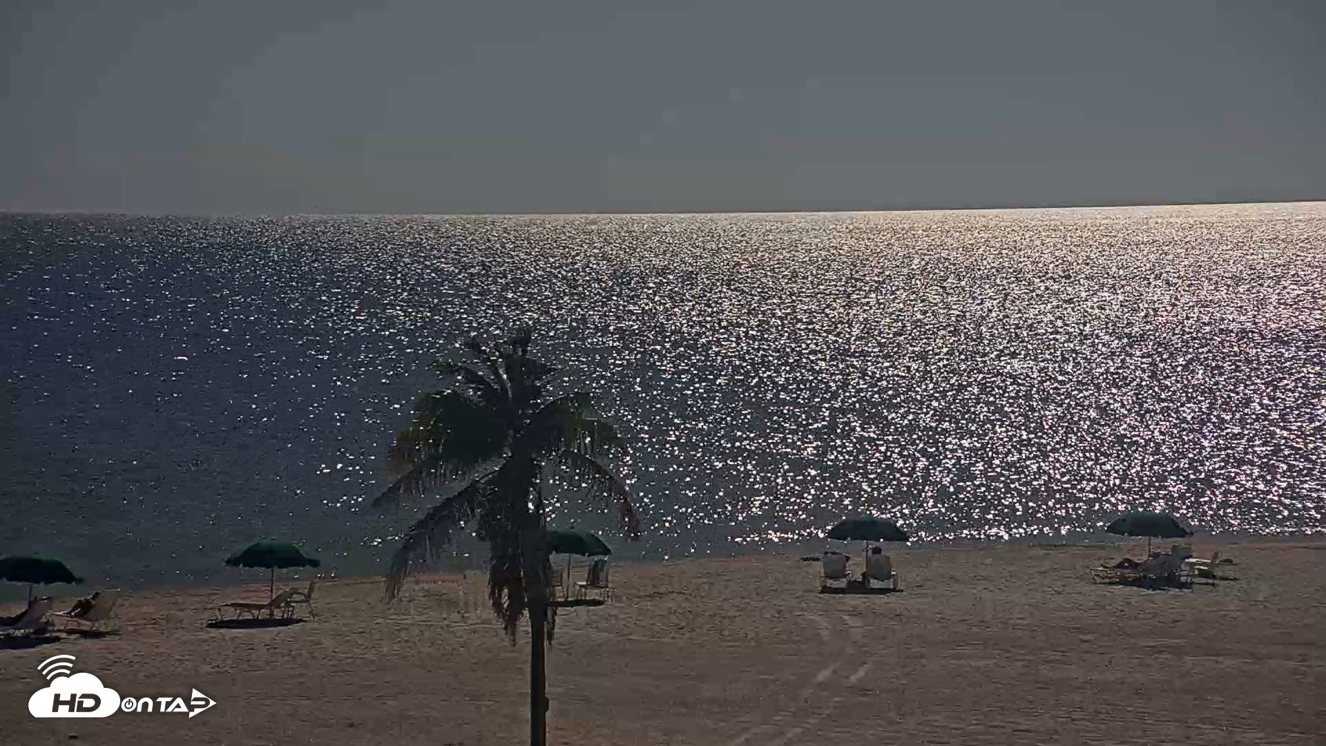 Snapshot of Sanibel Island Flordia Live Webcam taken Oct 14, 2025, 4:10pm EDT