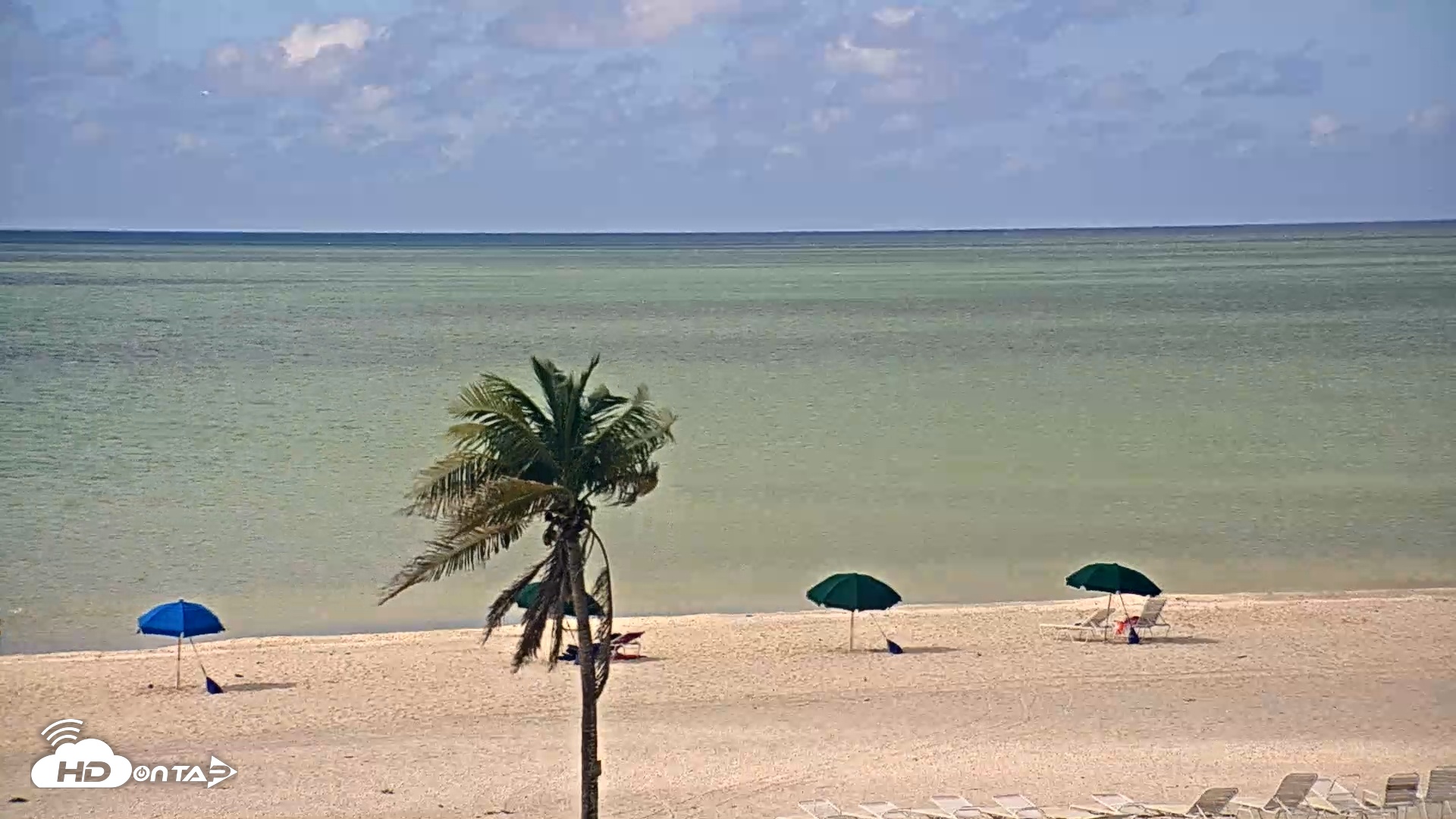 Snapshot of Sanibel Island Flordia Live Webcam taken Oct 9, 2025, 10:50am EDT