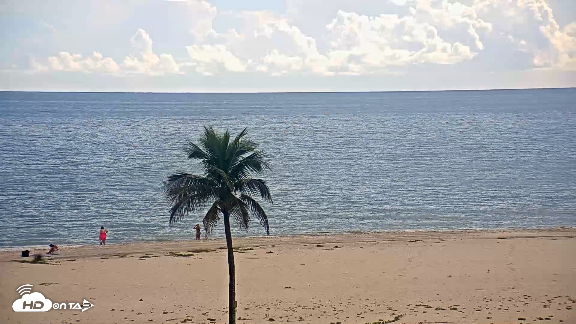 Snapshot of Sanibel Island Flordia Live Webcam taken Sep 7, 2026, 4:57pm EDT