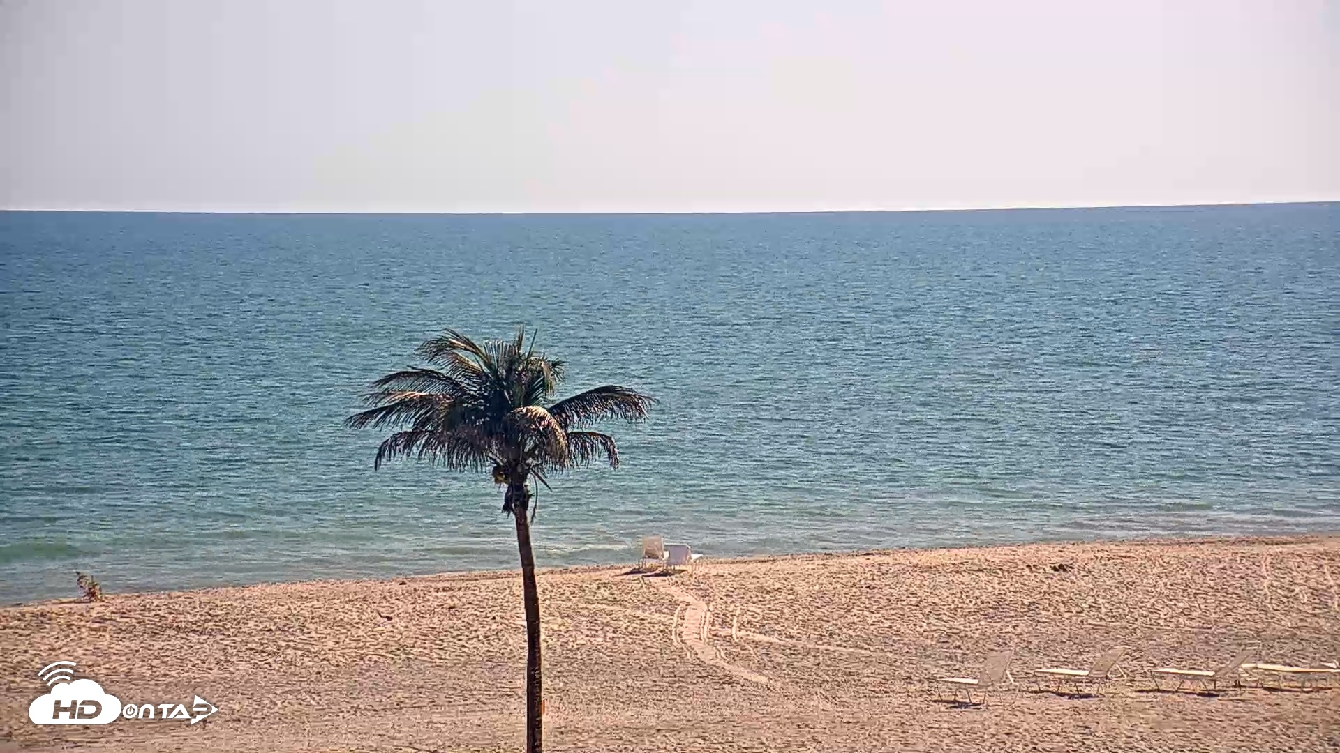 Snapshot of Sanibel Island Flordia Live Webcam taken May 6, 2025, 5:20pm EDT