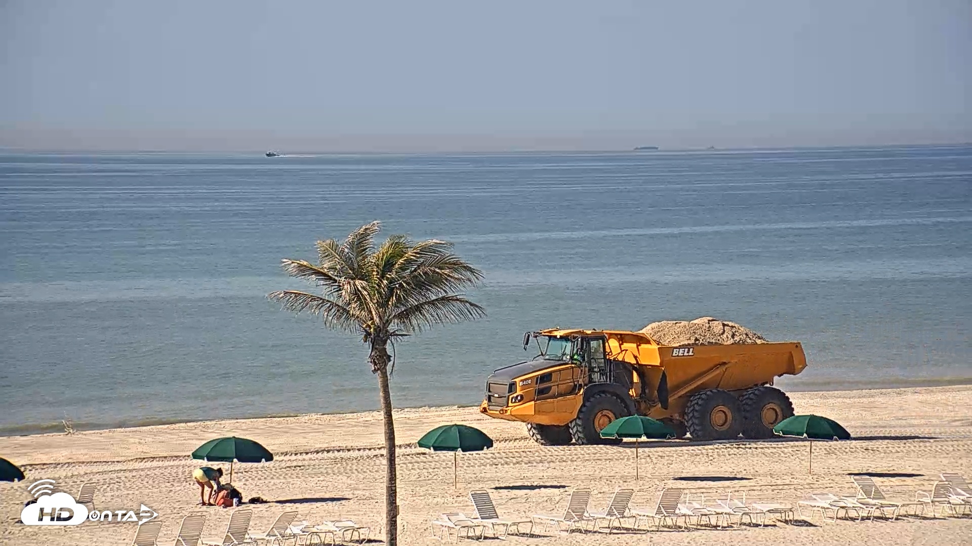 Snapshot of Sanibel Island Flordia Live Webcam taken Feb 5, 2025, 9:54am EST