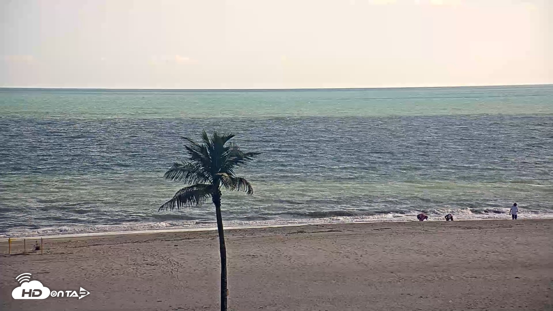 Snapshot of Sanibel Island Flordia Live Webcam taken May 28, 2026, 6:05pm EDT